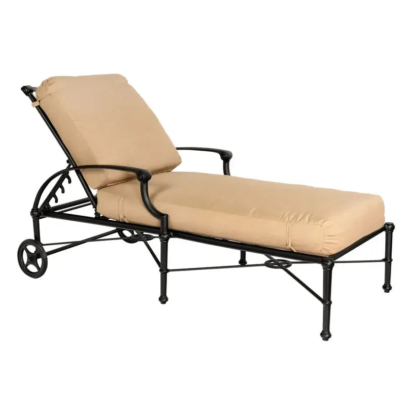 Delphi Adjustable Chaise Lounge