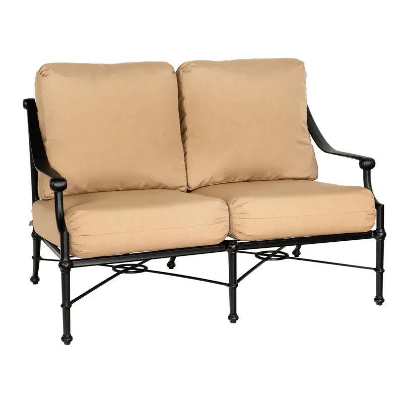 Delphi Loveseat