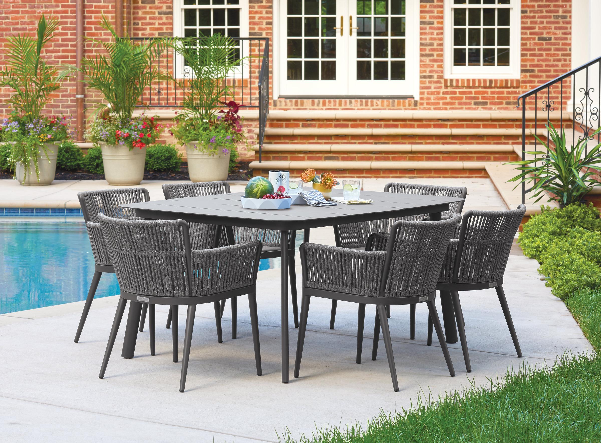 Eiland 63" Rectangular Dining Table