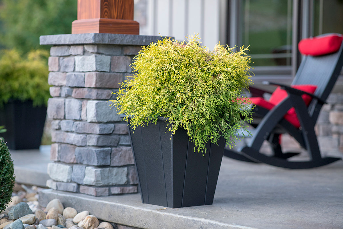 18" Elite Planter