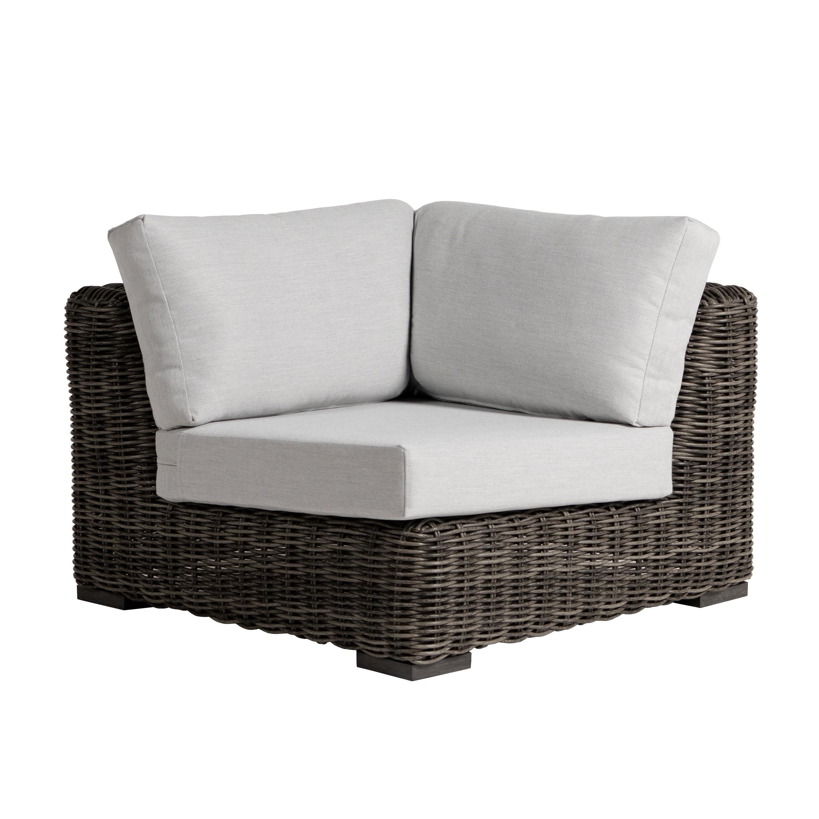 ratana-cubo-corner-chair-2