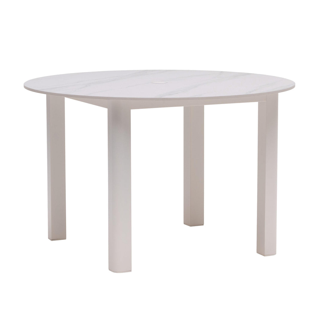 ratana-hampshire-48-inch-round-dining-table-with-umbrella-hole-1