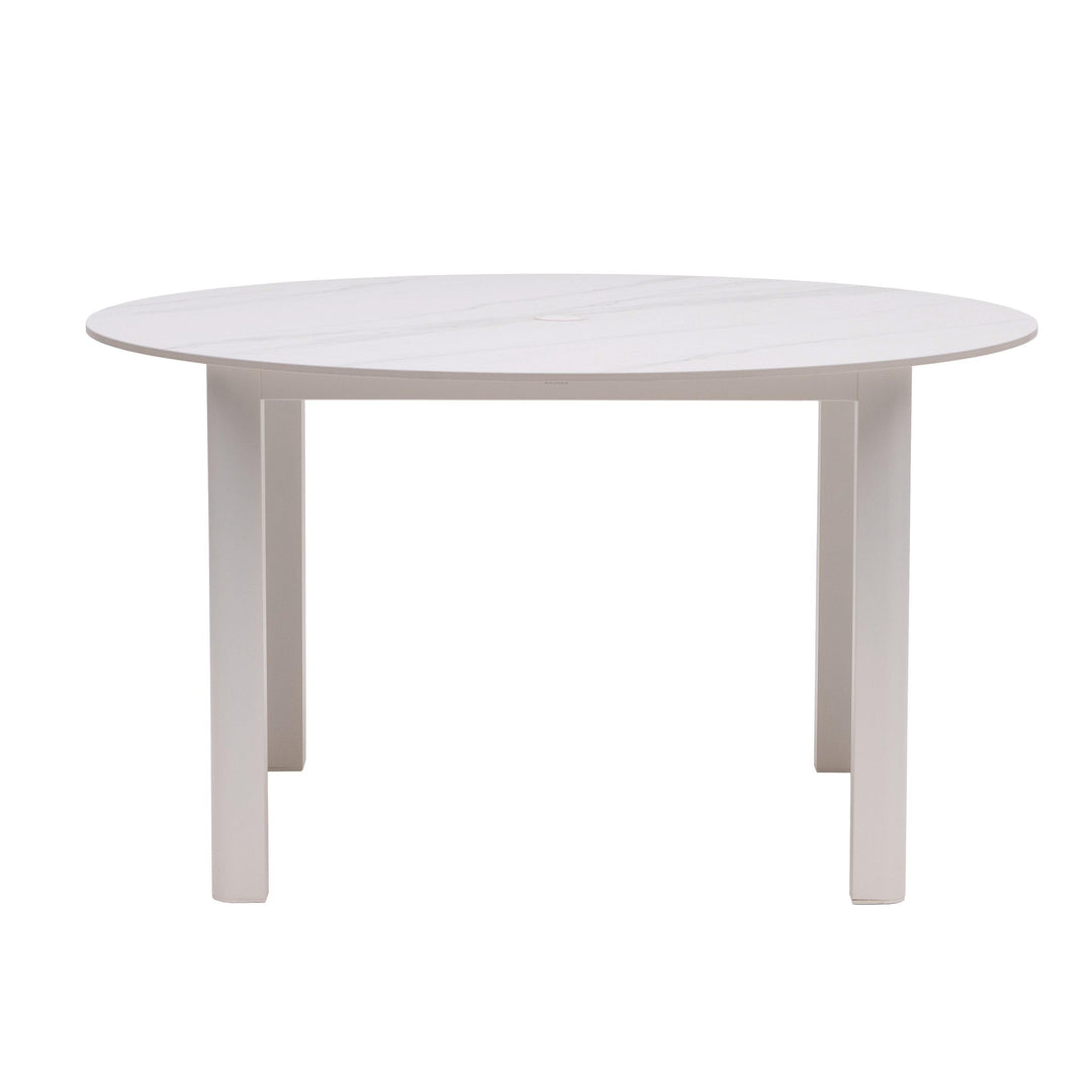ratana-hampshire-54-inch-round-dining-table-with-umbrella-hole-3
