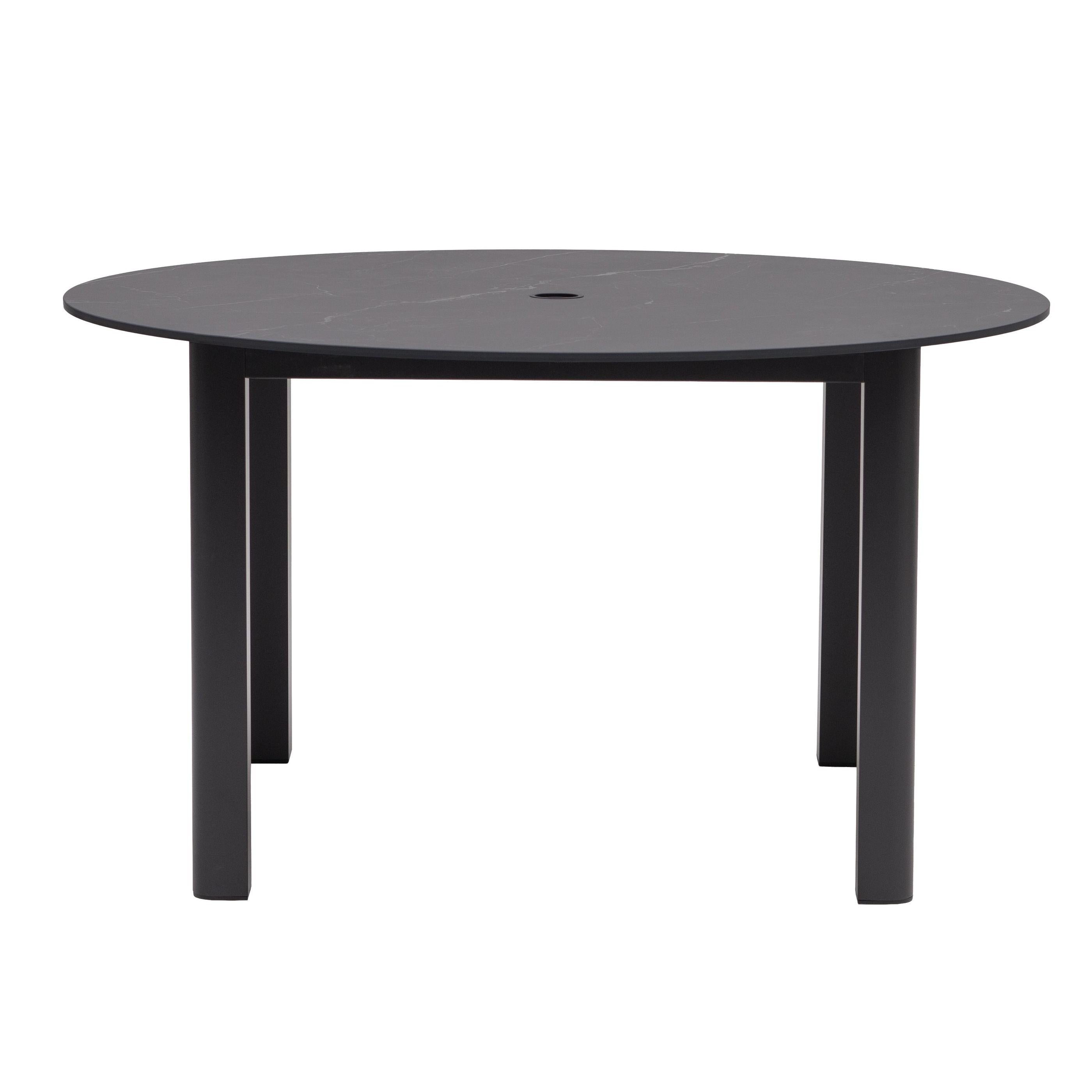 ratana-hampshire-54-inch-round-dining-table-with-umbrella-hole-12