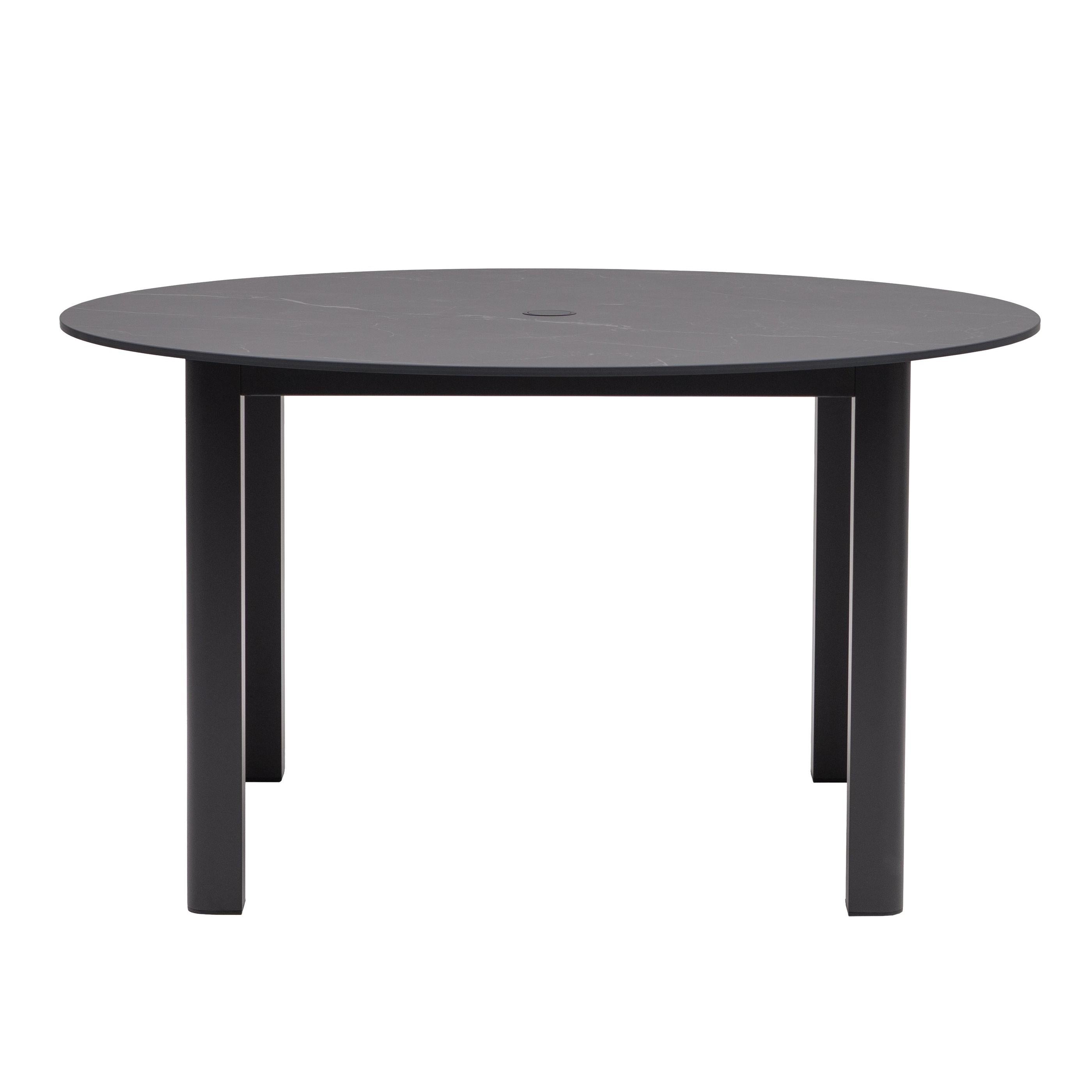ratana-hampshire-54-inch-round-dining-table-with-umbrella-hole-13