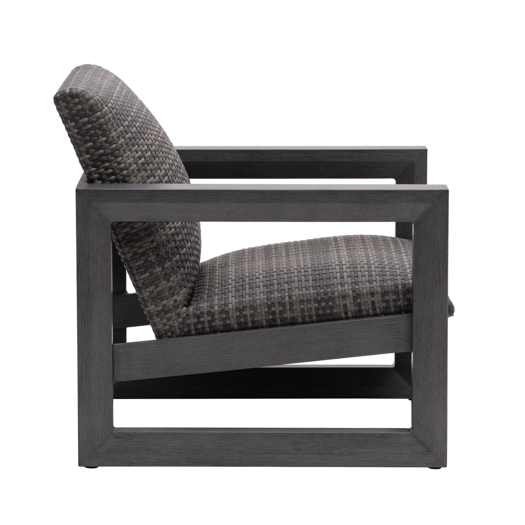 ratana-bergen-club-chair-5