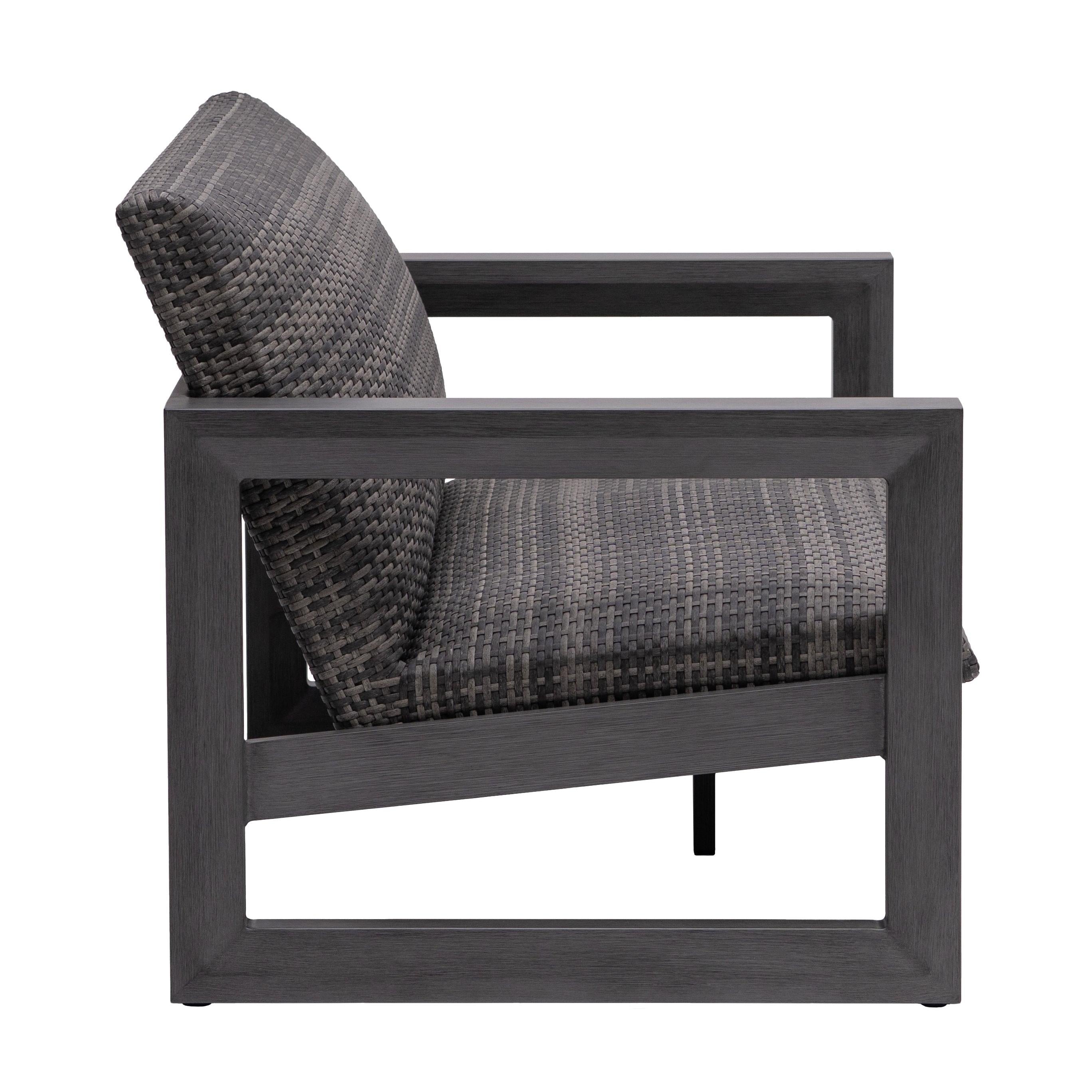 ratana-bergen-love-seat-4