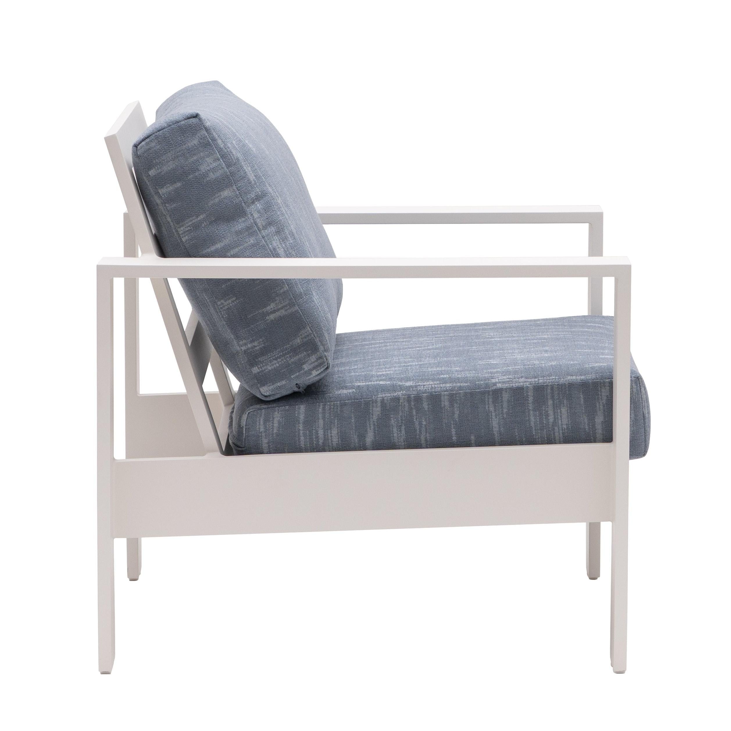 ratana-vienna-club-chair-10