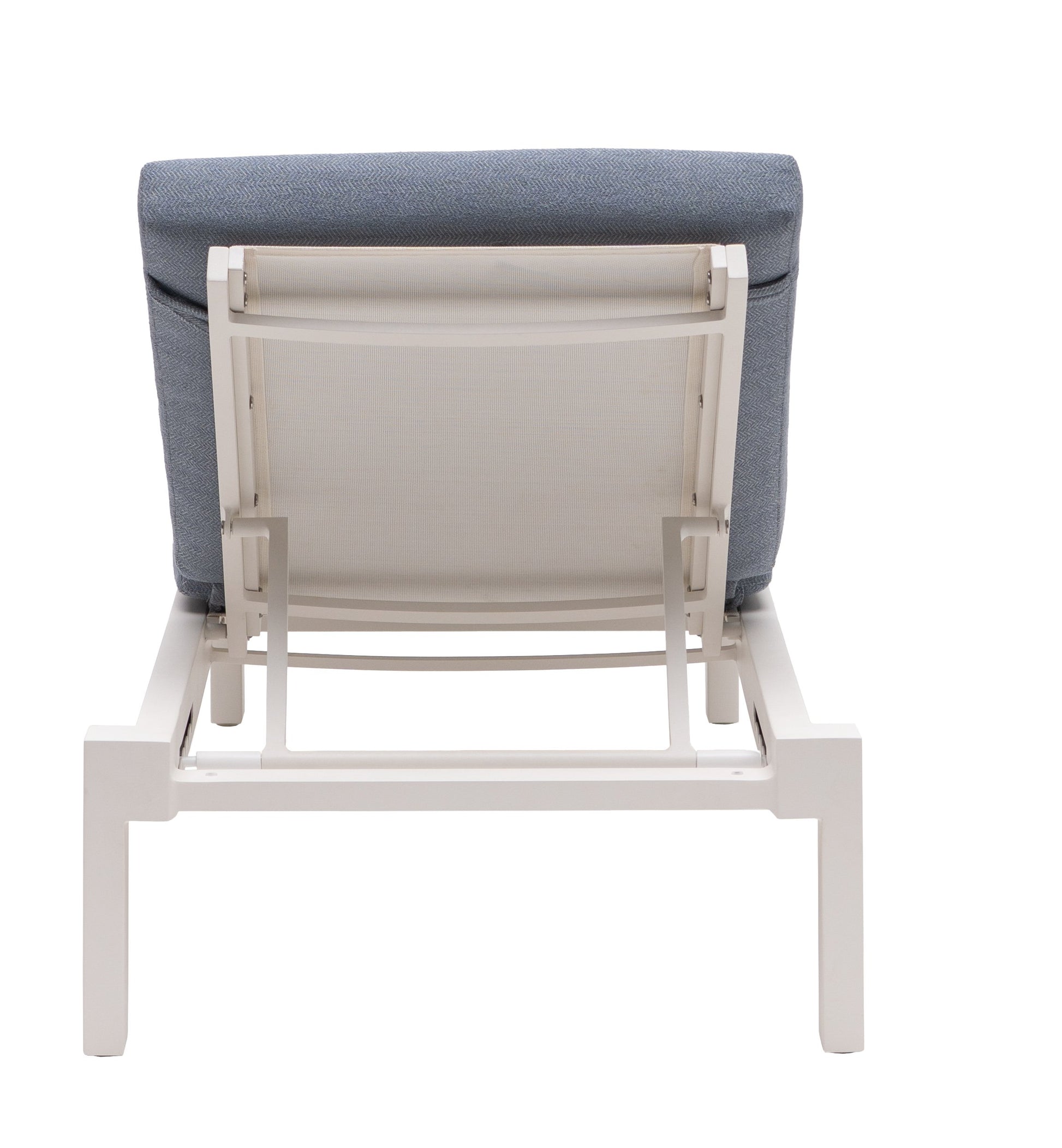 ratana-vienna-adjustable-chaise-lounger-32