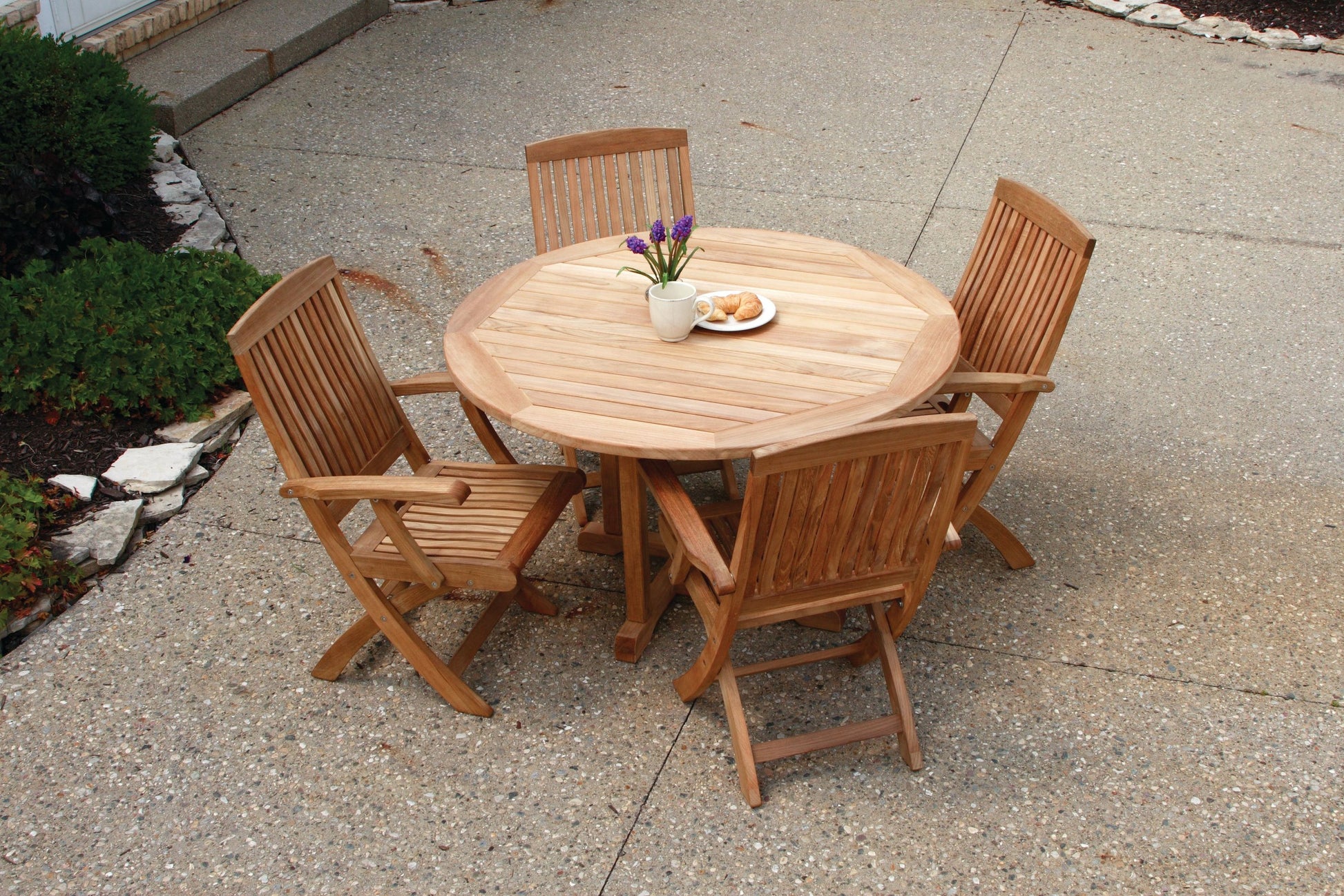 Three Birds Casual Oxford-Lifestyle Image