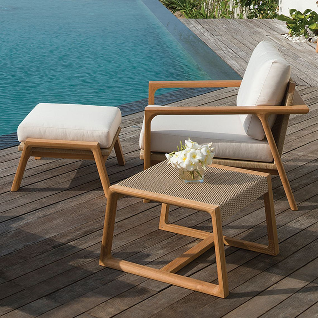 Hana 25" X 24.5" Side Table