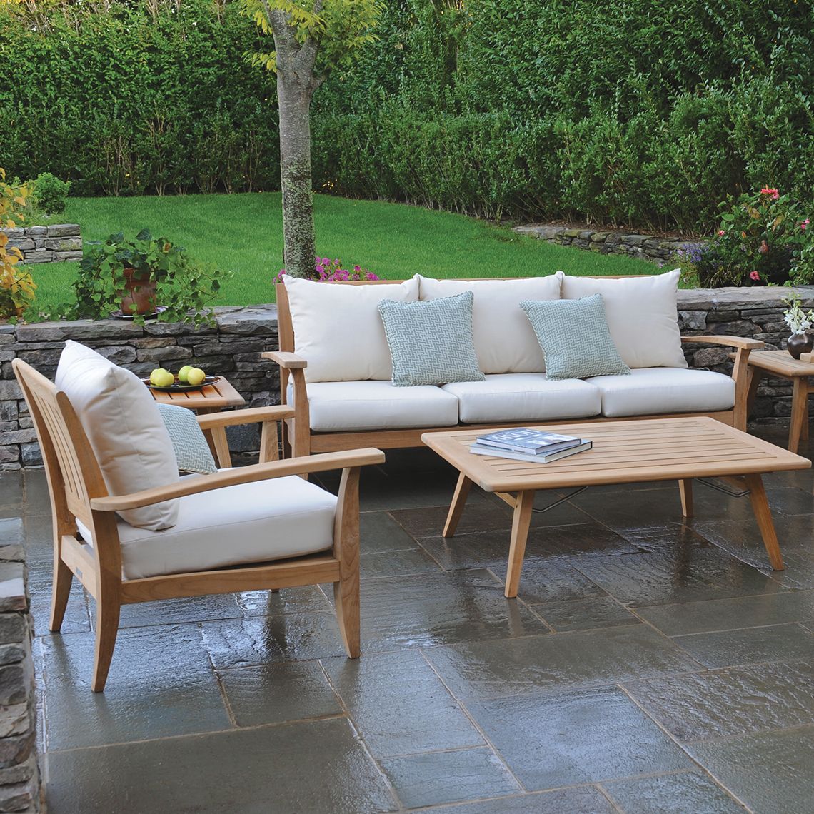 Ipanema 47" X 35" Coffee Table