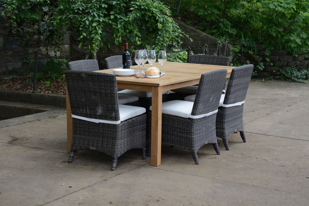 Three Birds Casual Newport