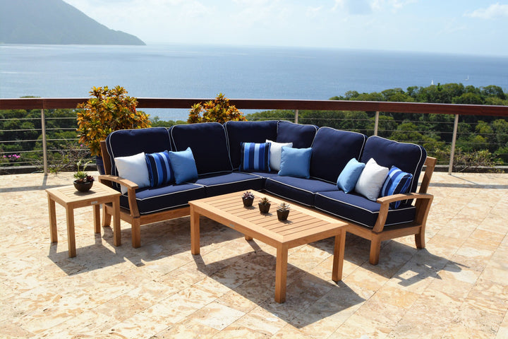 Three Birds Casual Newport