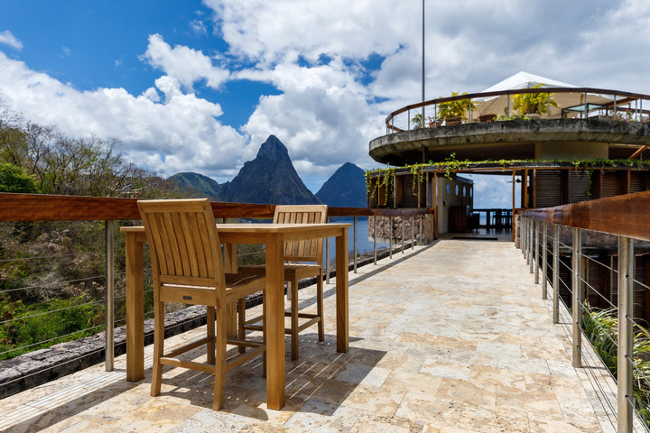 Three Birds Casual Newport-Lifestyle Image