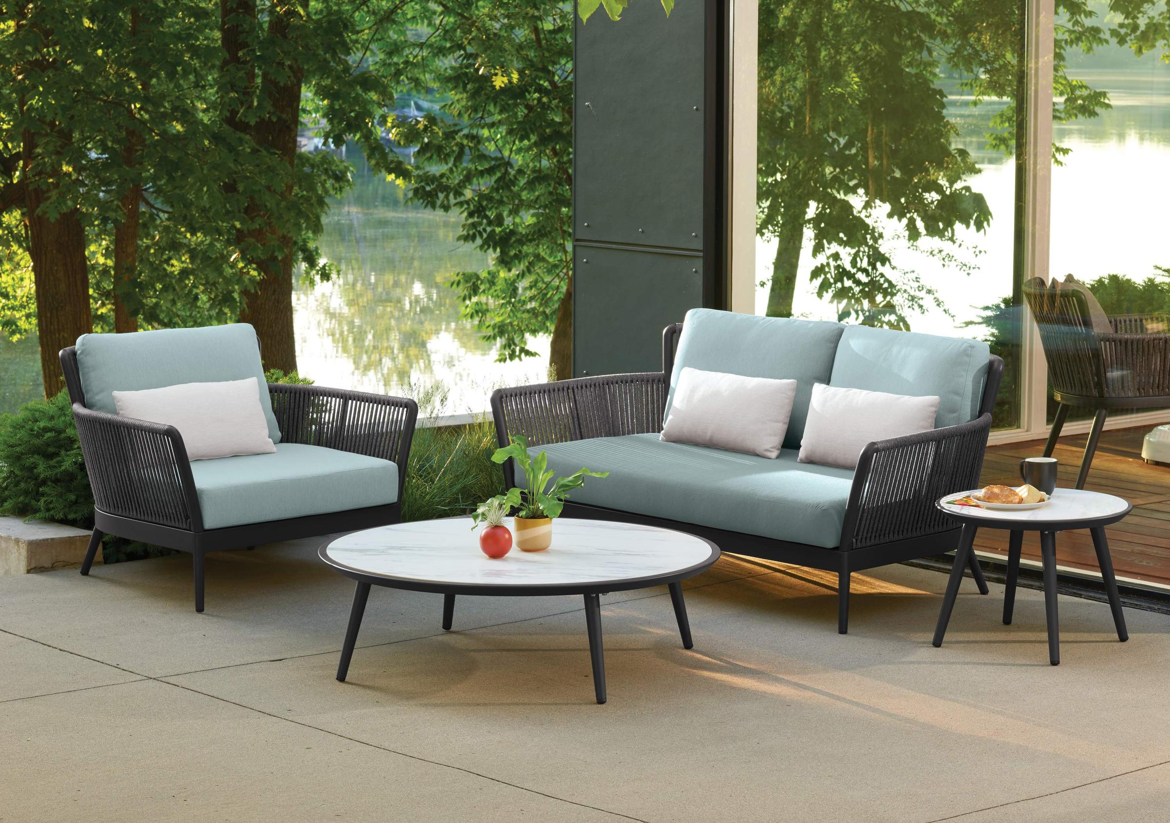 Nette Club Chair