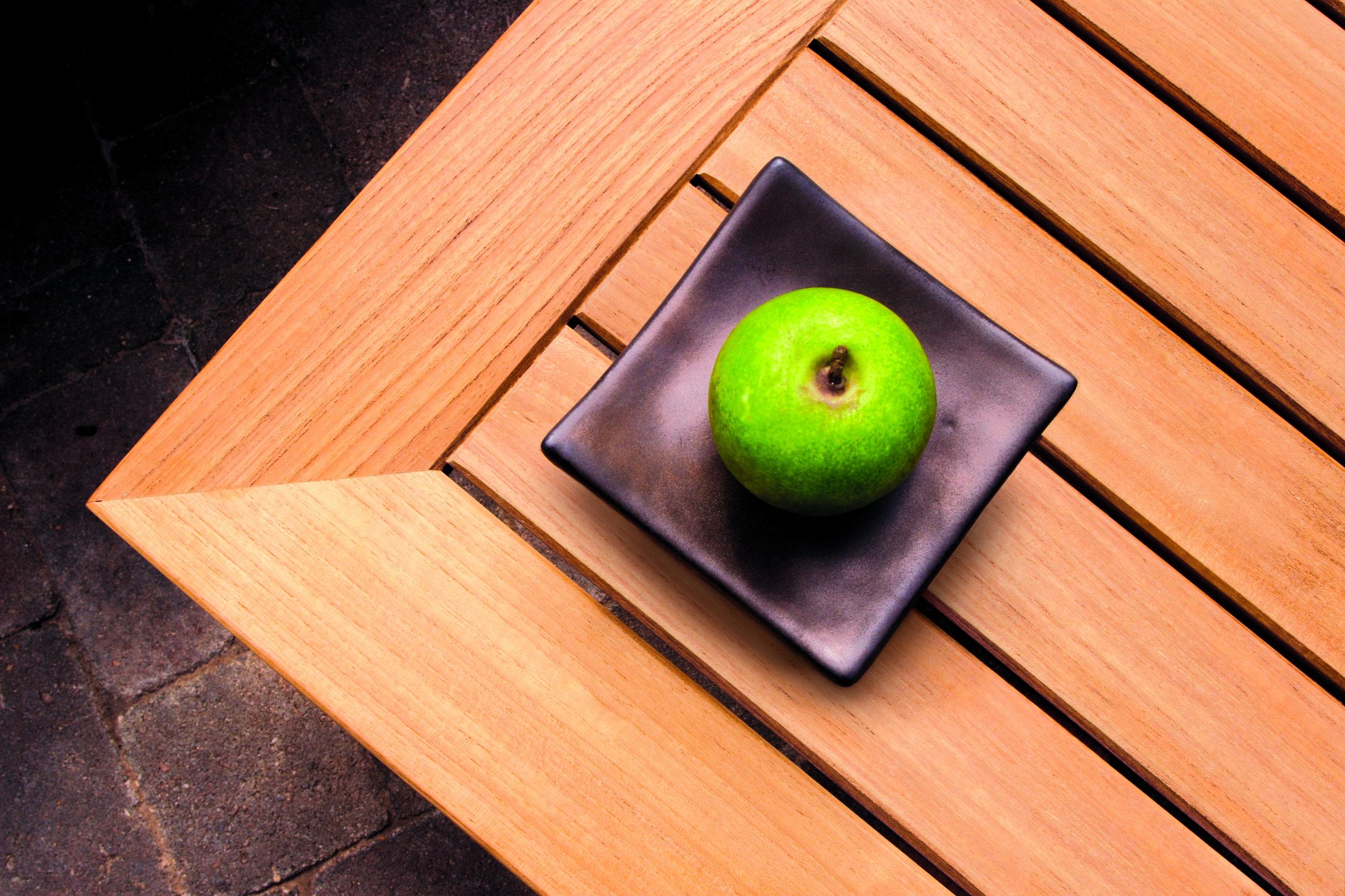 Three Birds Casual Newport