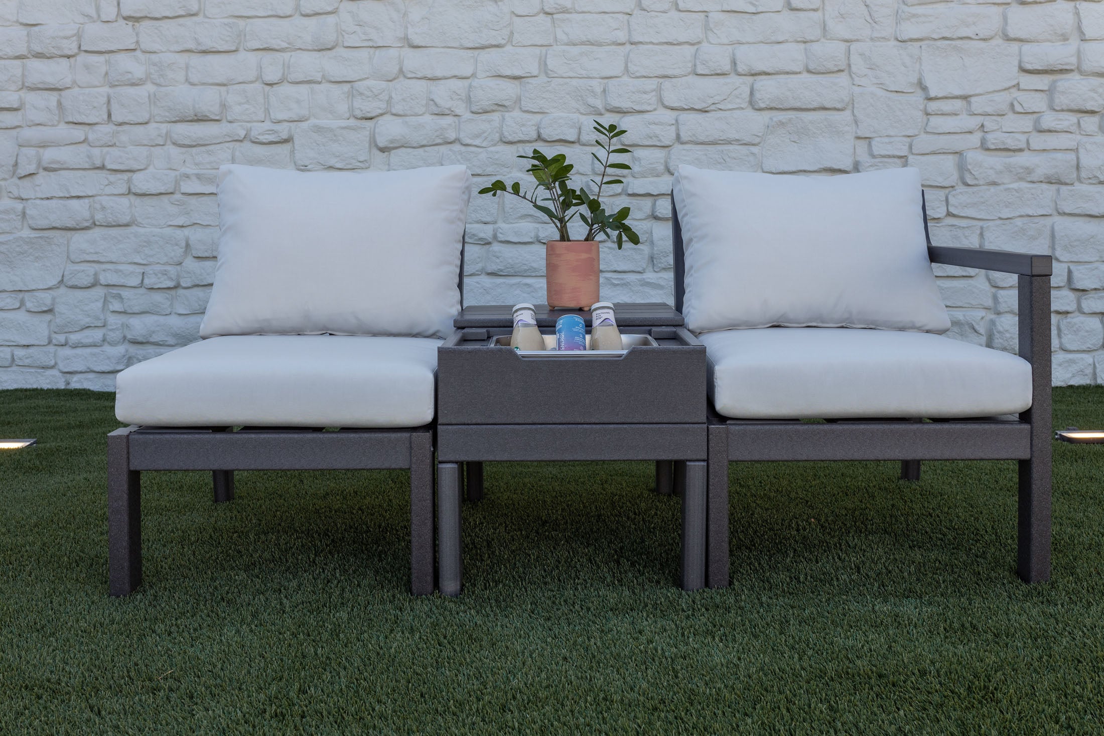 Breeze Deep Seat Storage/Ice Table