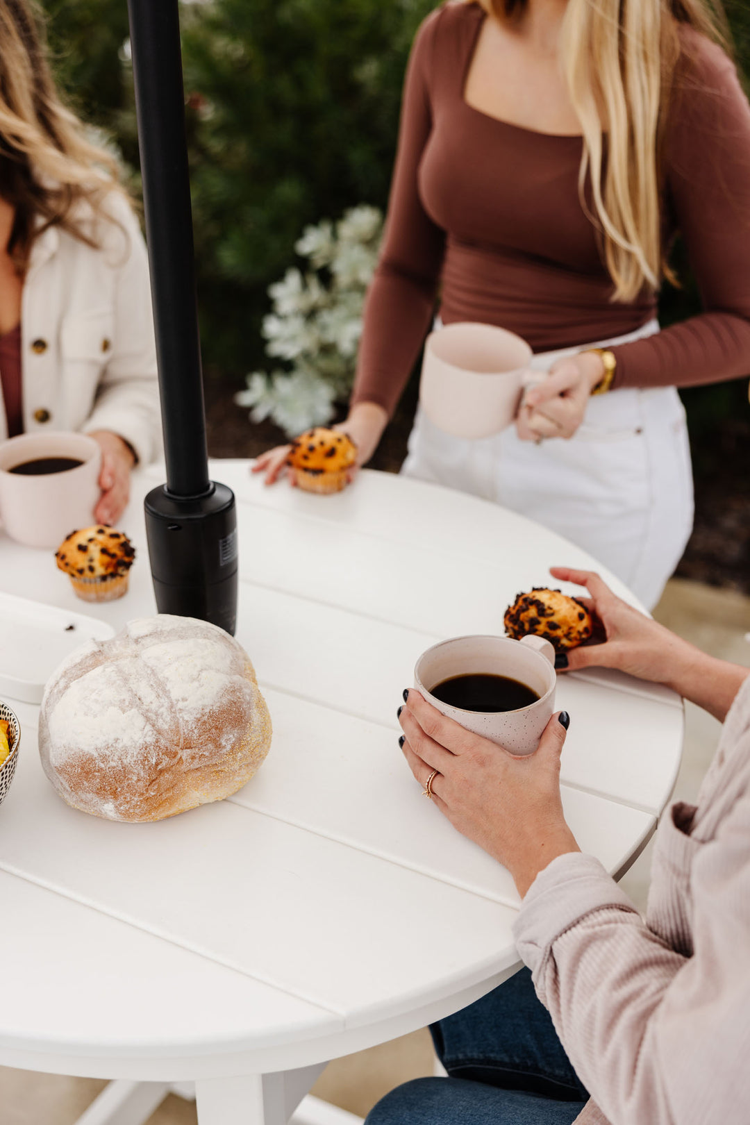 38" Round Table - Counter Height