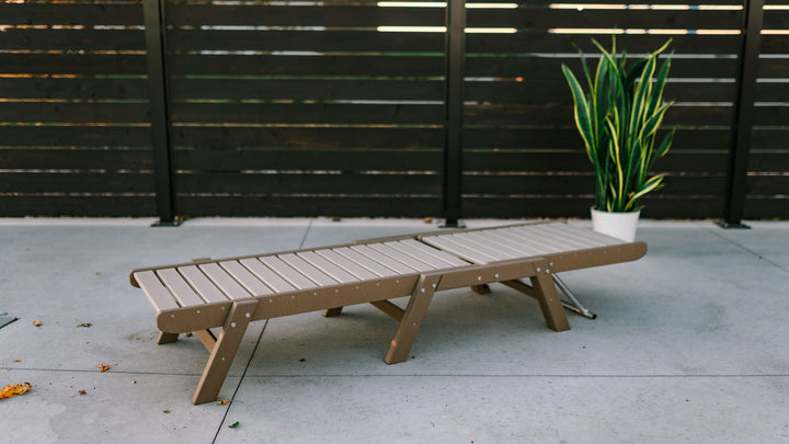Chaise Lounge