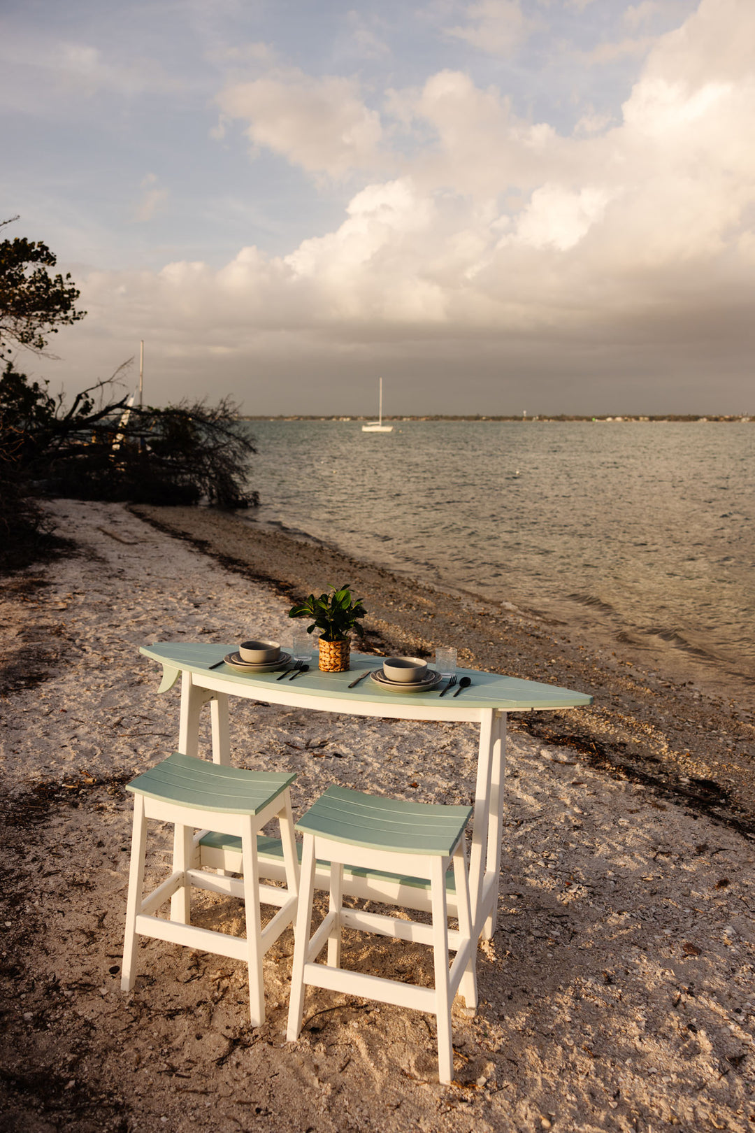 48" Surfboard Table - Bar Height