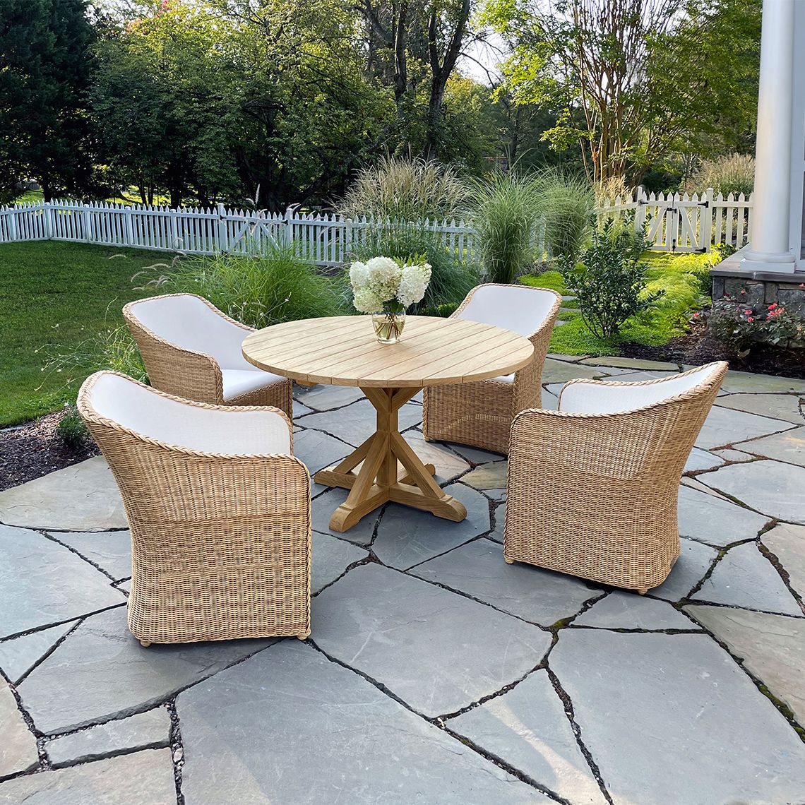 Provence 50" Dining Table