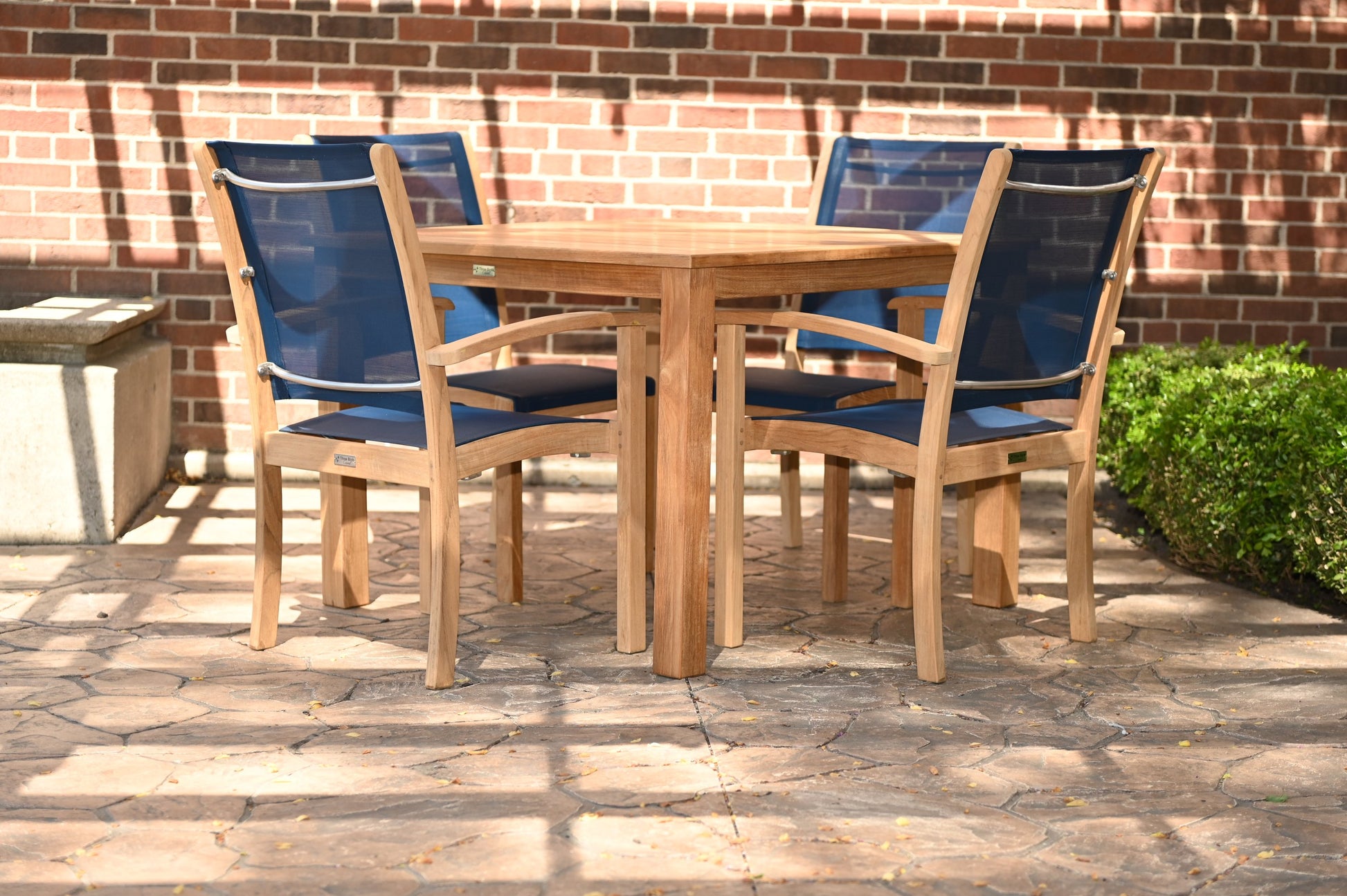 Three Birds Casual Riviera-Lifestyle Image