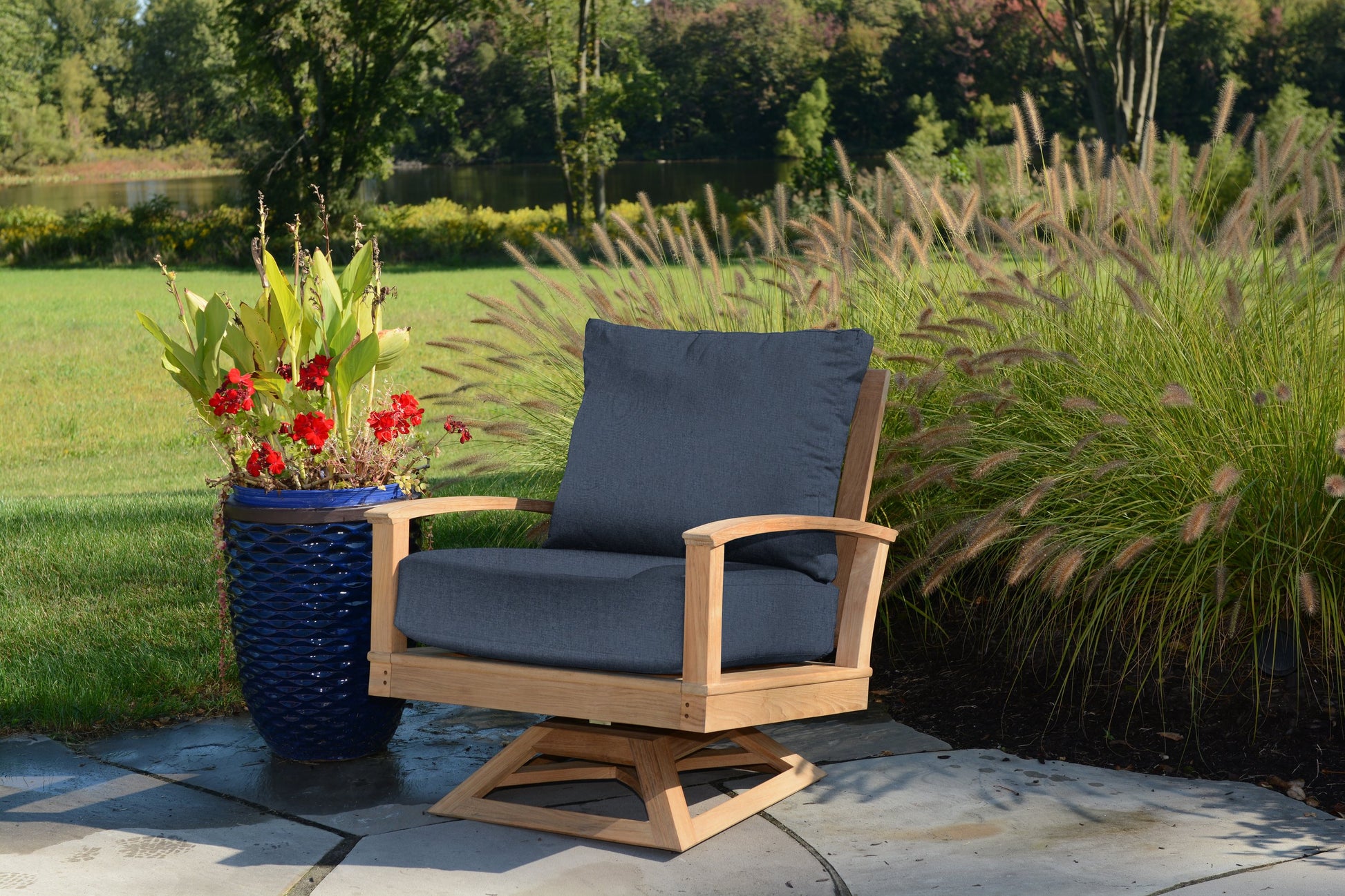 Three Birds Casual St.+Lucia