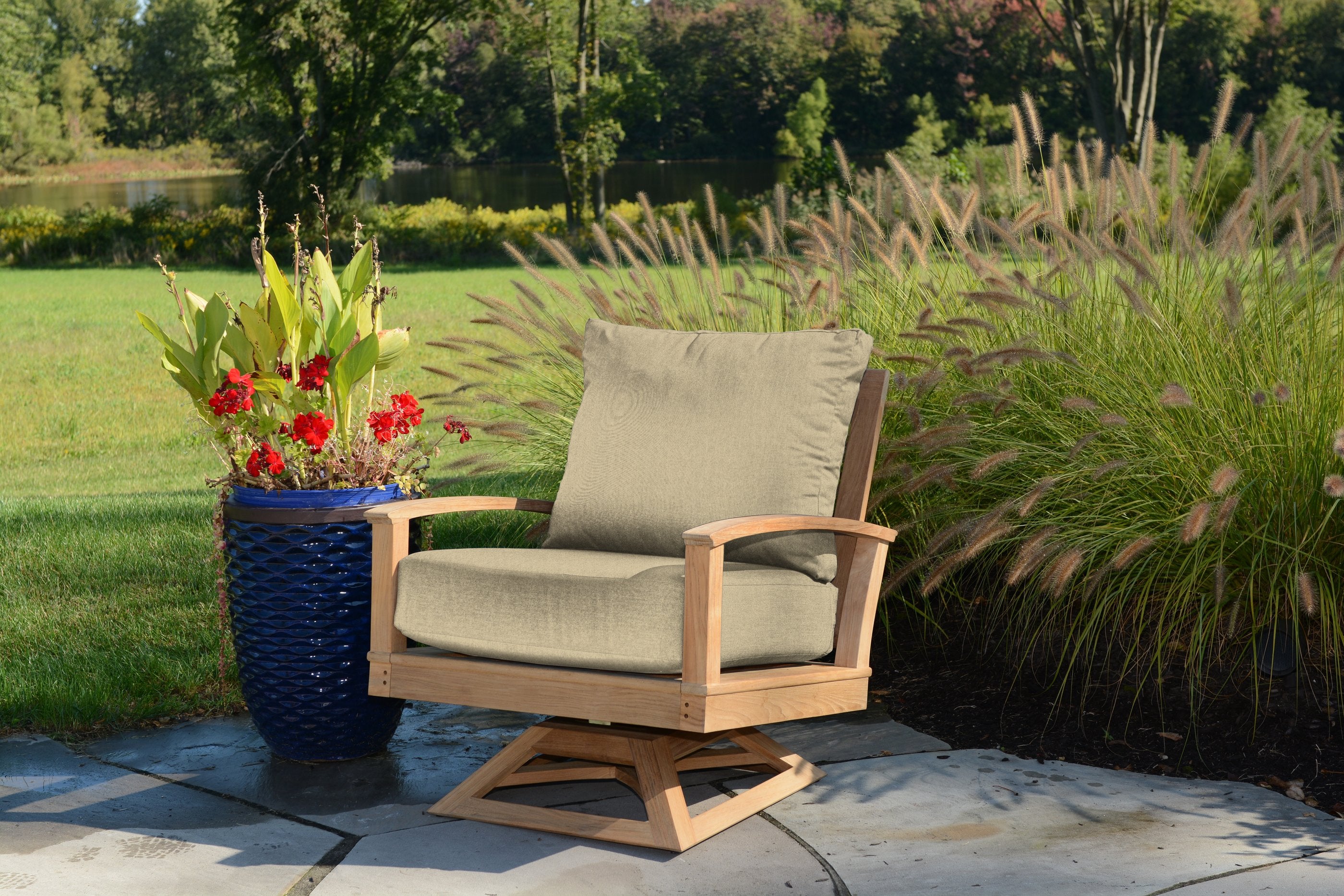 Three Birds Casual St.+Lucia