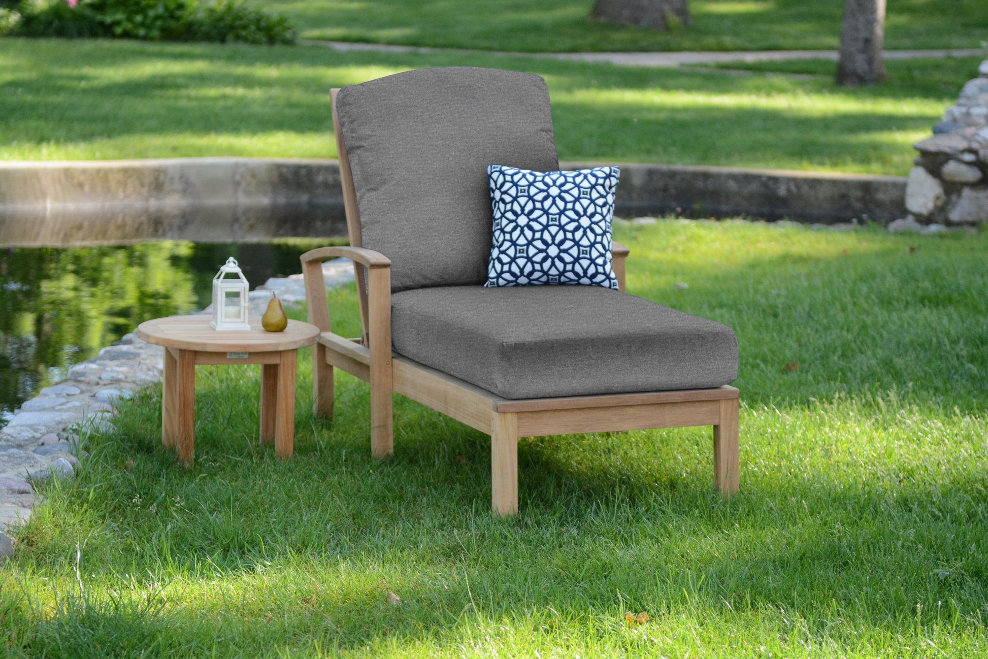 Three Birds Casual St.+Lucia