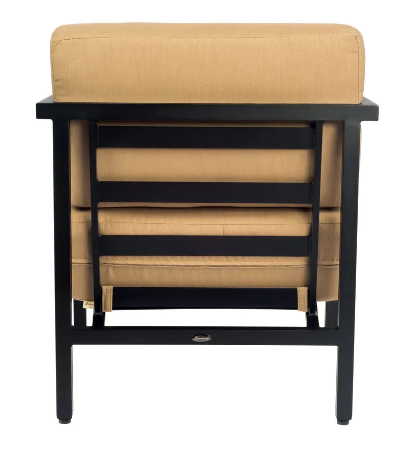 Salona Lounge Chair