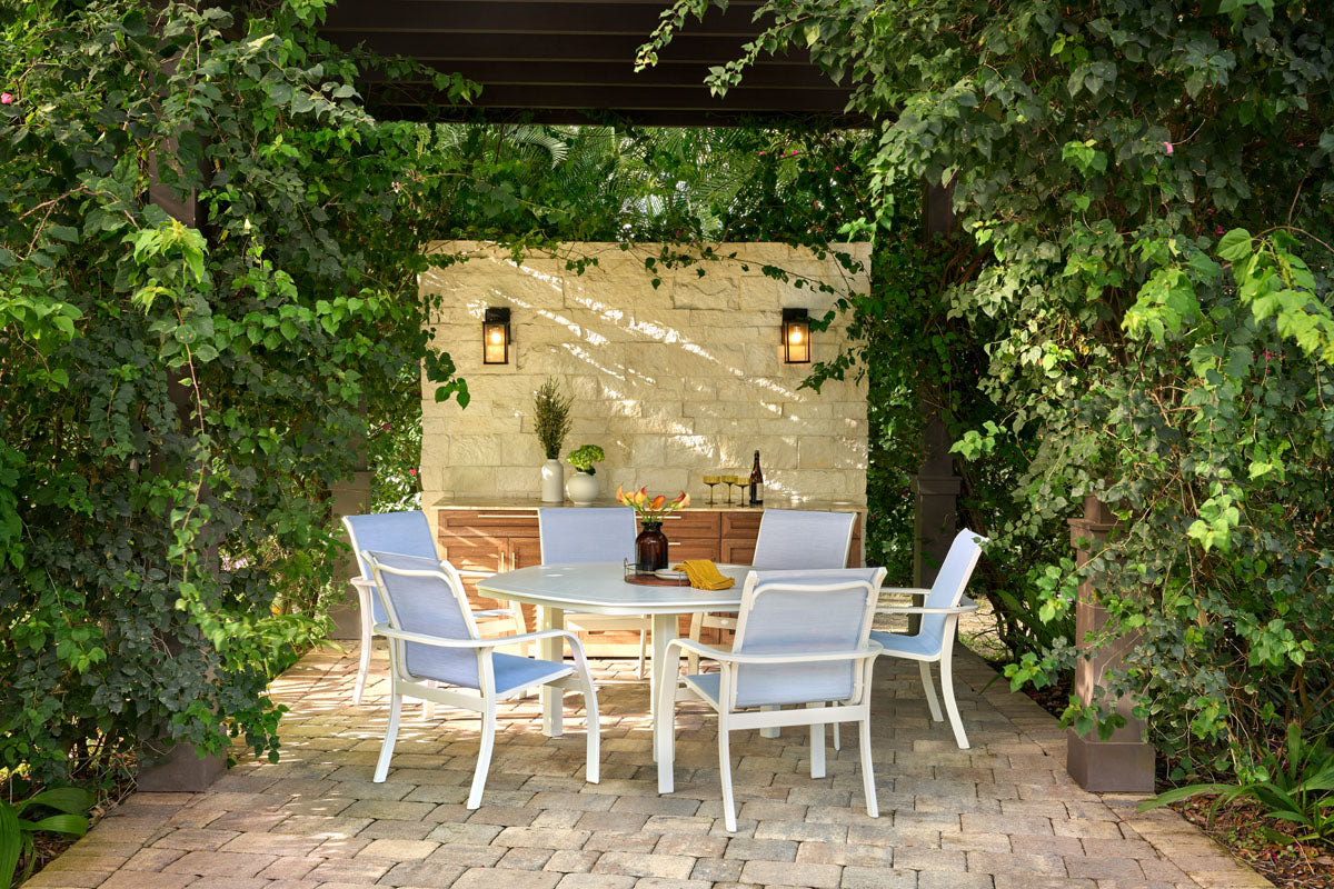 Soho Sling Supreme Swivel Rocker