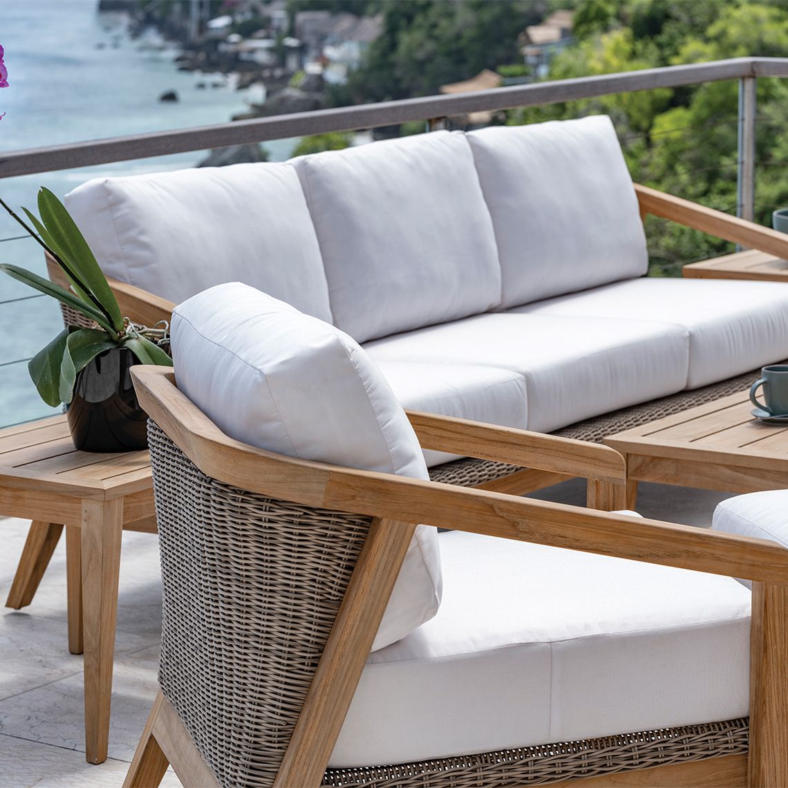 Kingsley Bate Spencer Lounge Chair - Thumbnail 2