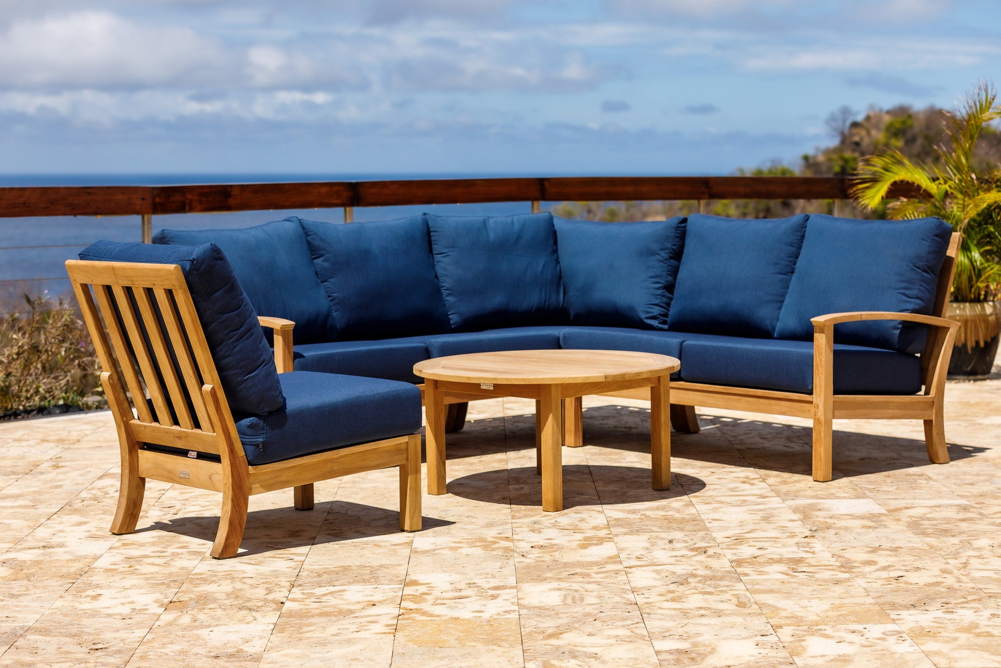 Three Birds Casual Canterbury