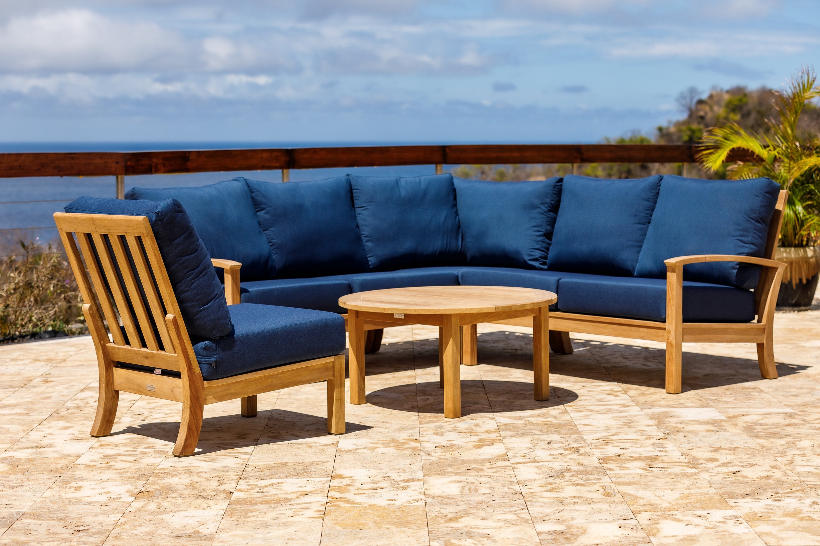 Three Birds Casual Canterbury