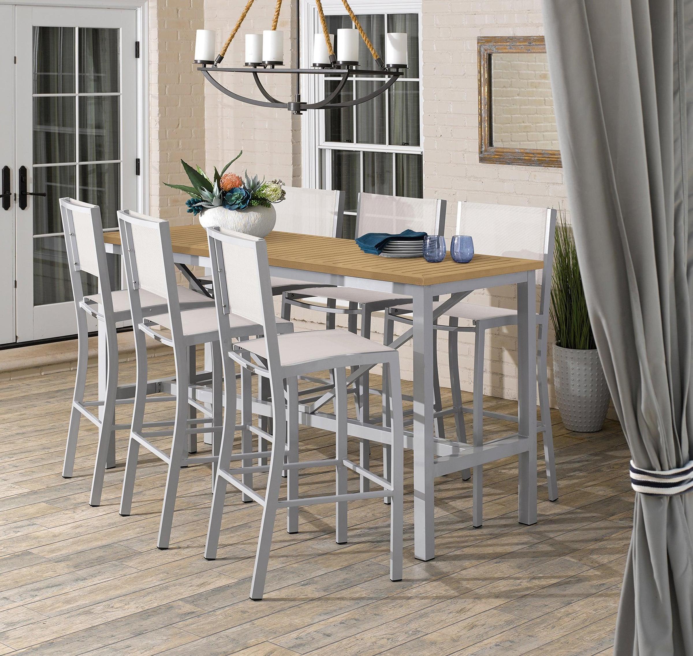 Travira Bar Chair