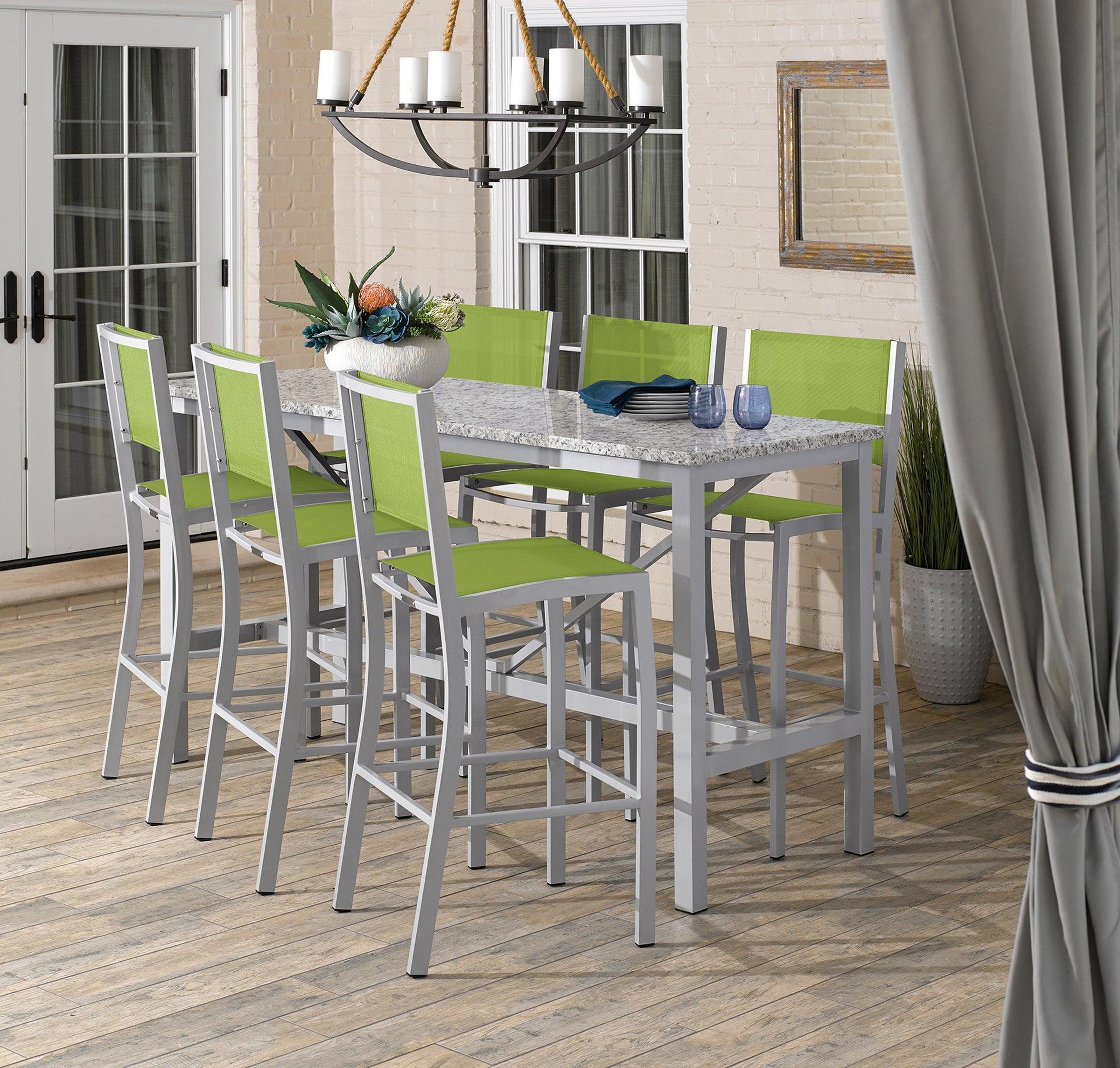 Travira Bar Chair