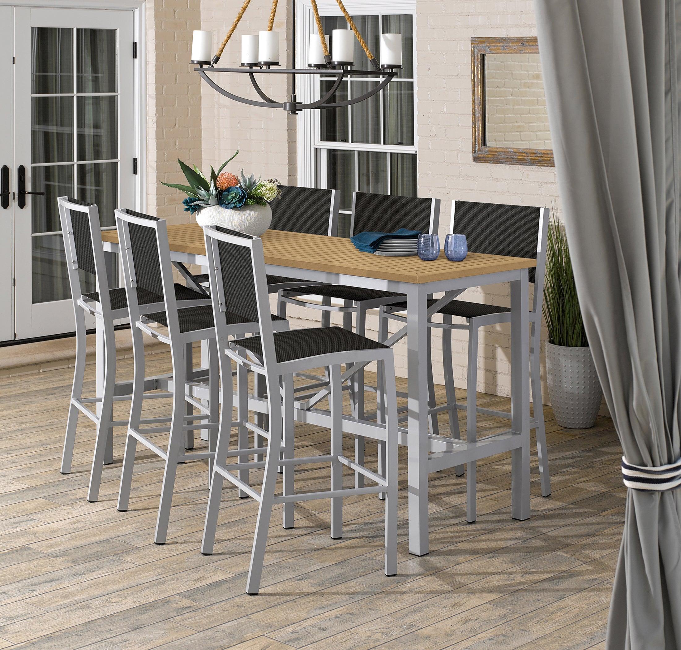 Travira Bar Chair