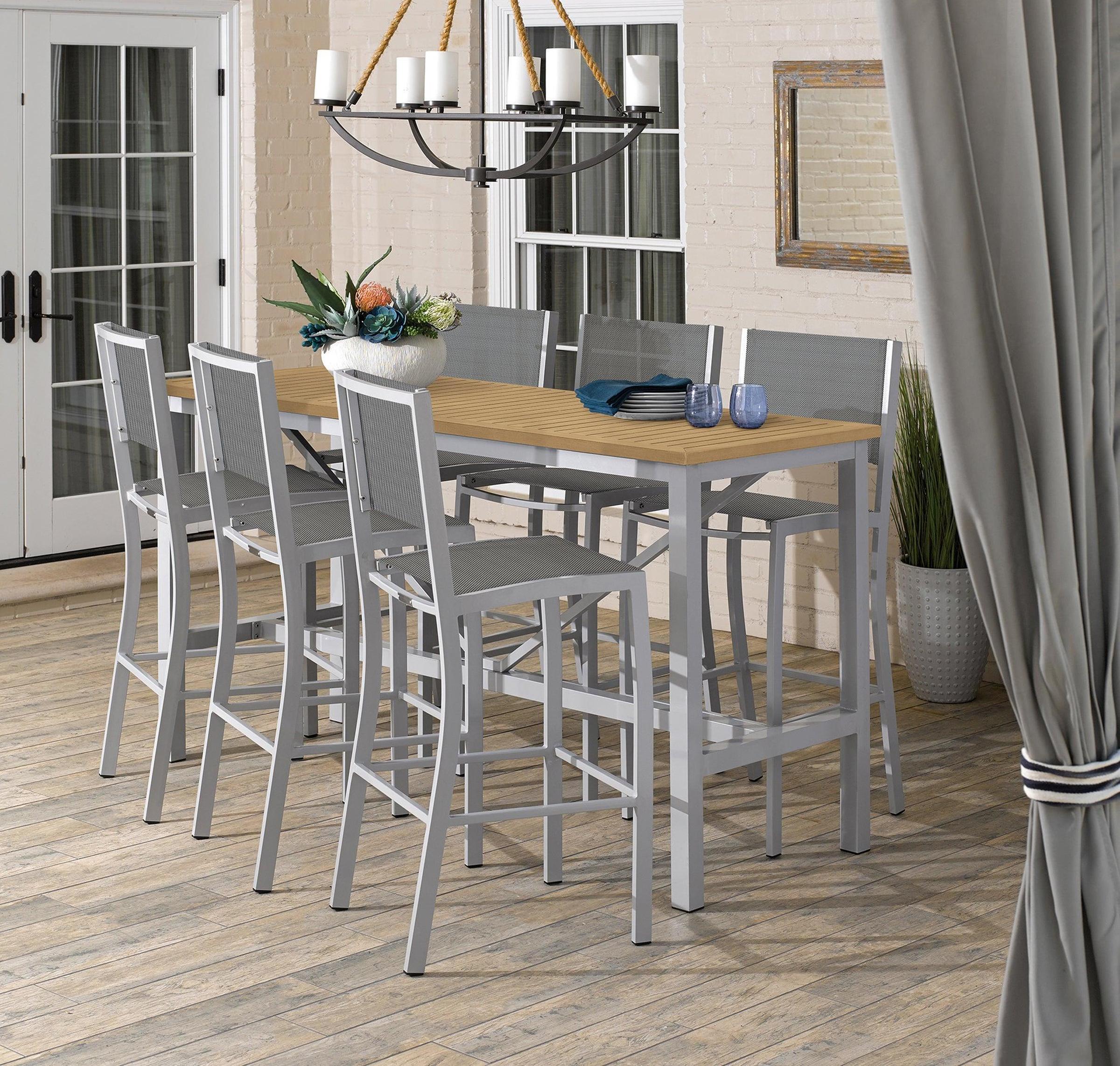 Travira Bar Chair