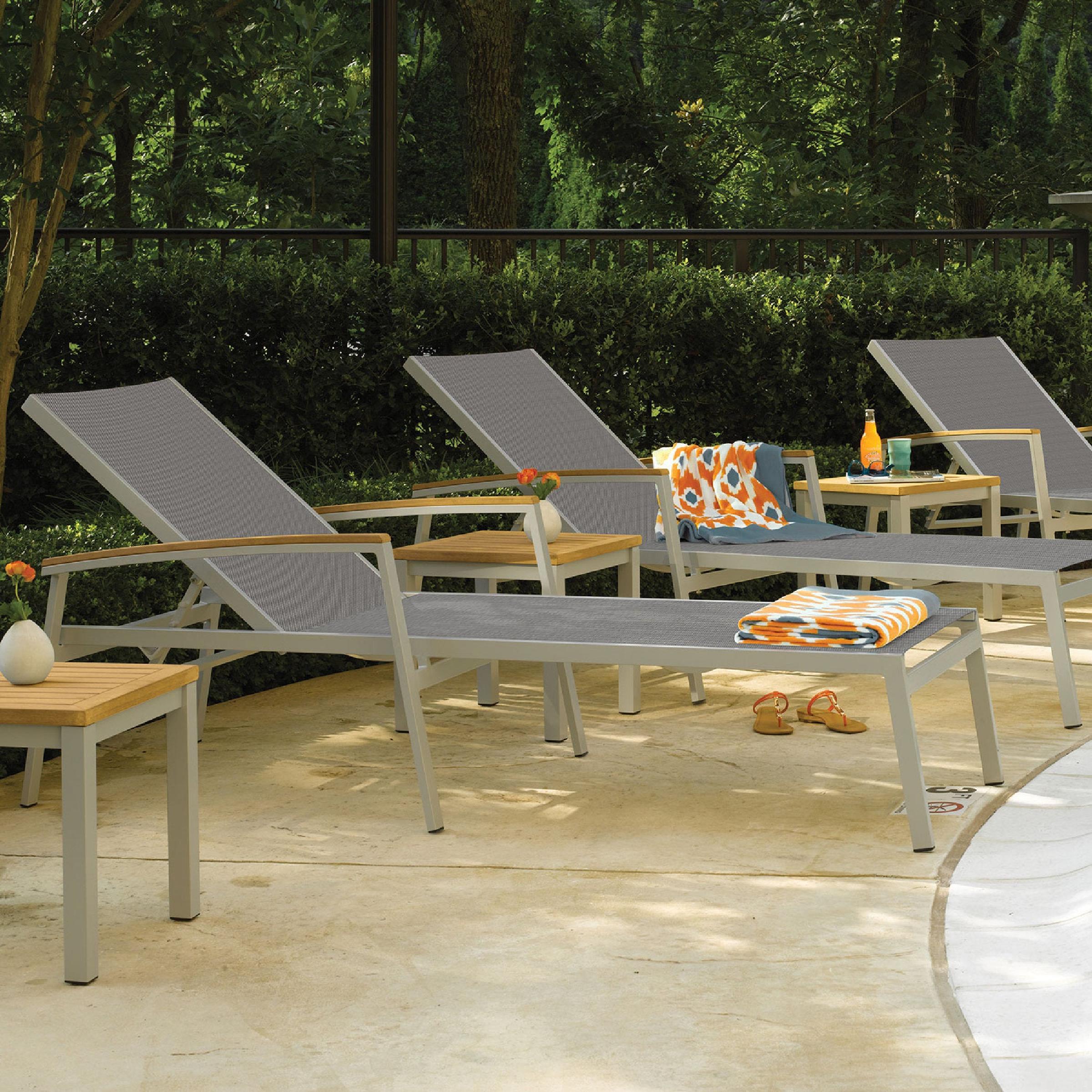 Travira End Table