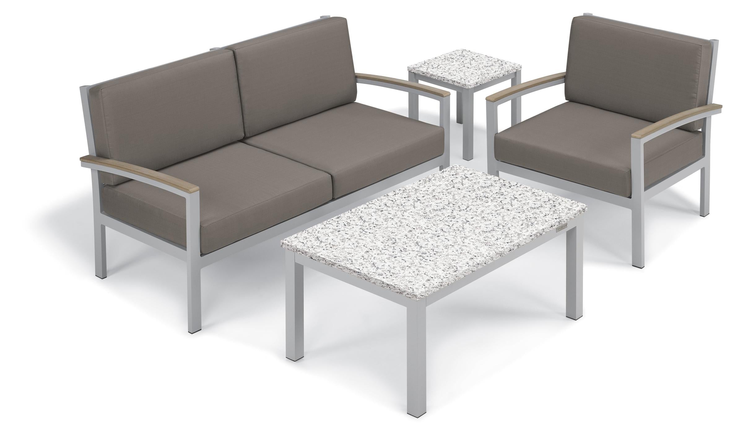 Travira Loveseat
