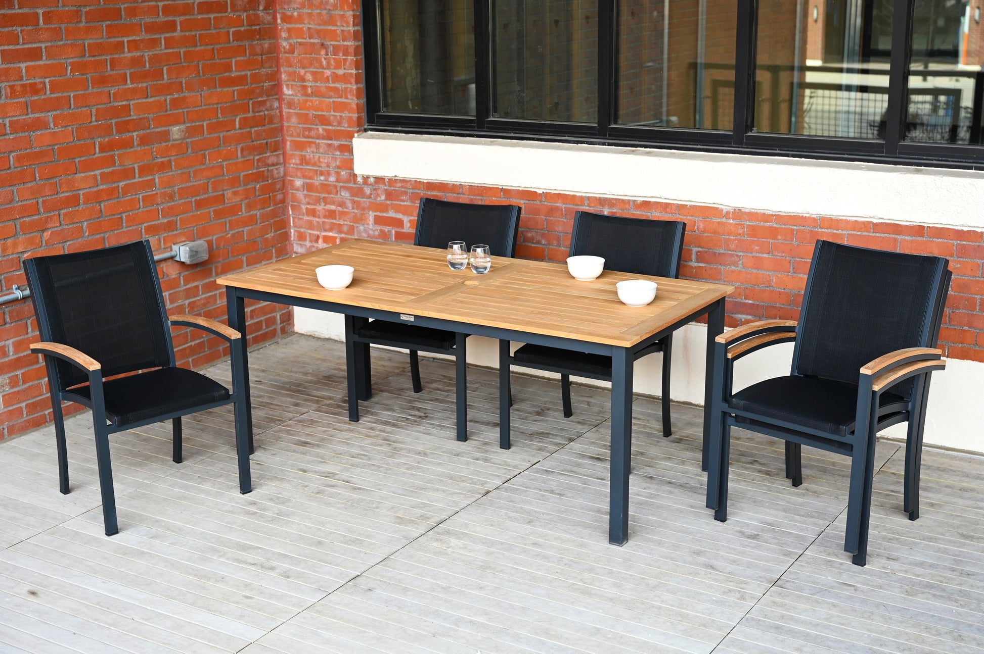 Three Birds Casual Tribeca