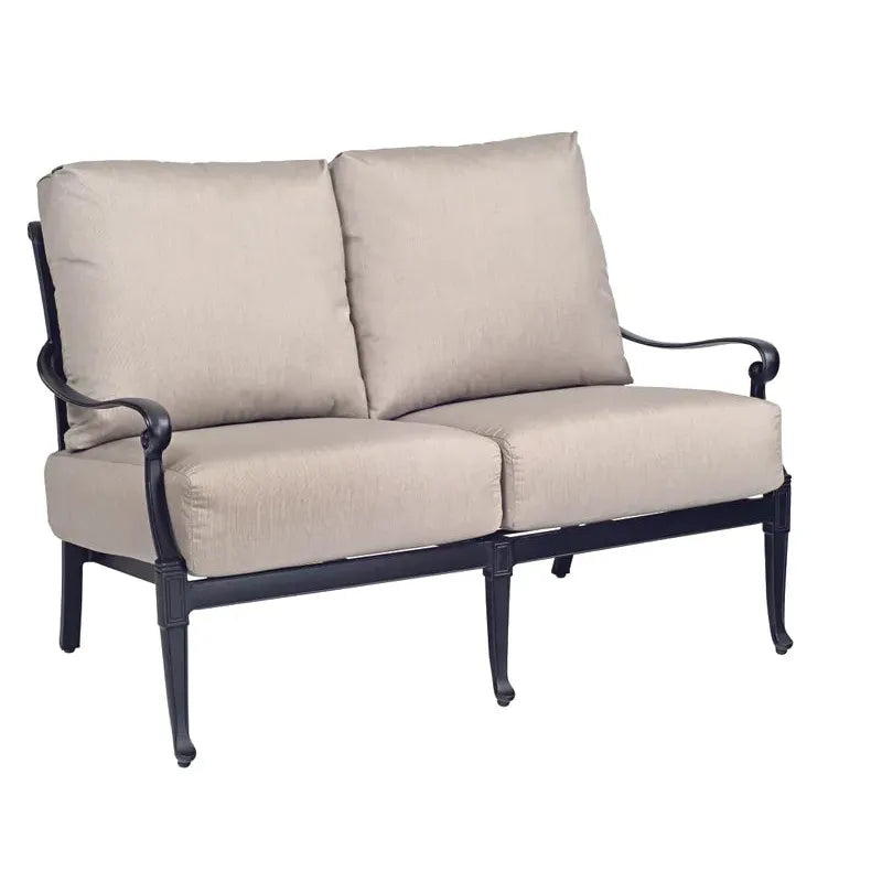 Wiltshire Loveseat