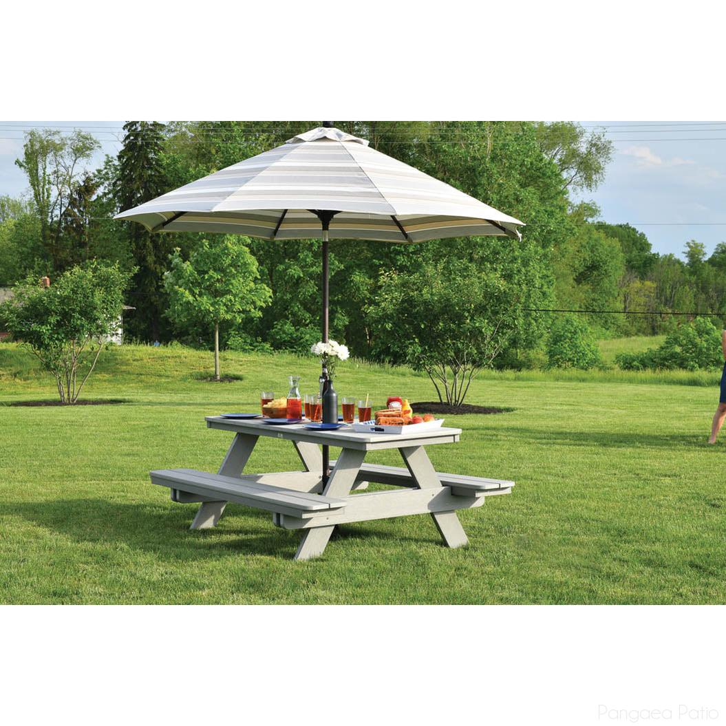 '-Berlin Gardens-Berlin Gardens Umbrella-Pangaea Patio-Lifestyle Image