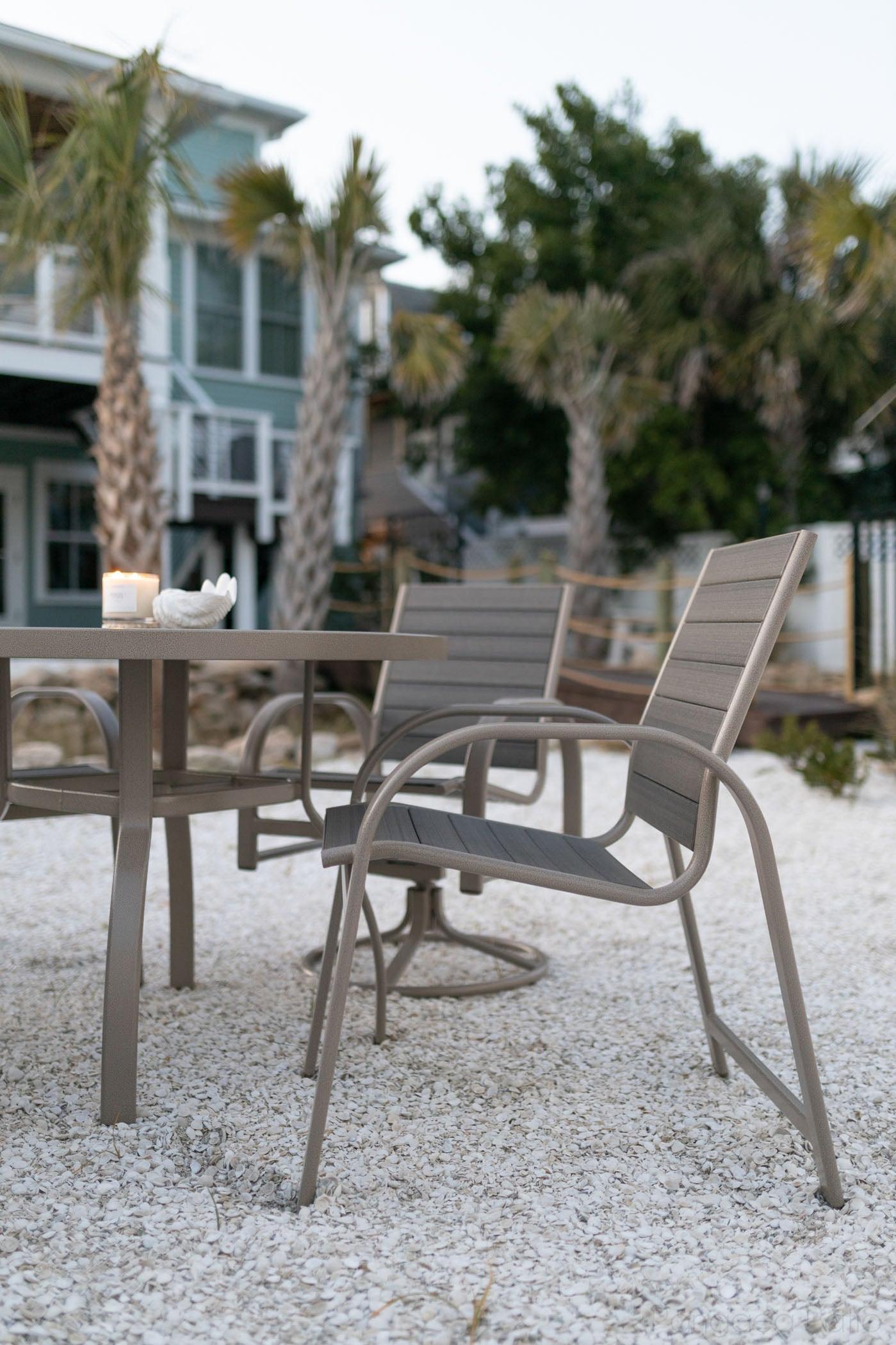 '-Berlin Gardens-Murphy Poly Swivel Rocker Dining Chair-Pangaea Patio-Lifestyle Image