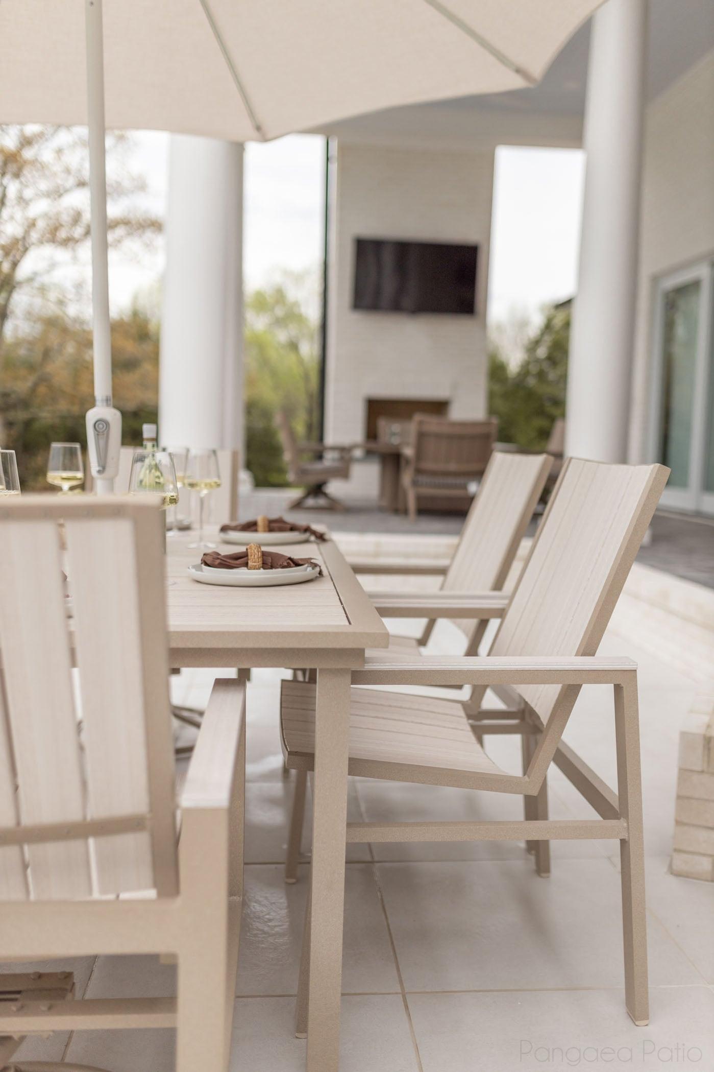 '-Berlin Gardens-Vida Poly Dining Chair-Pangaea Patio-Lifestyle Image