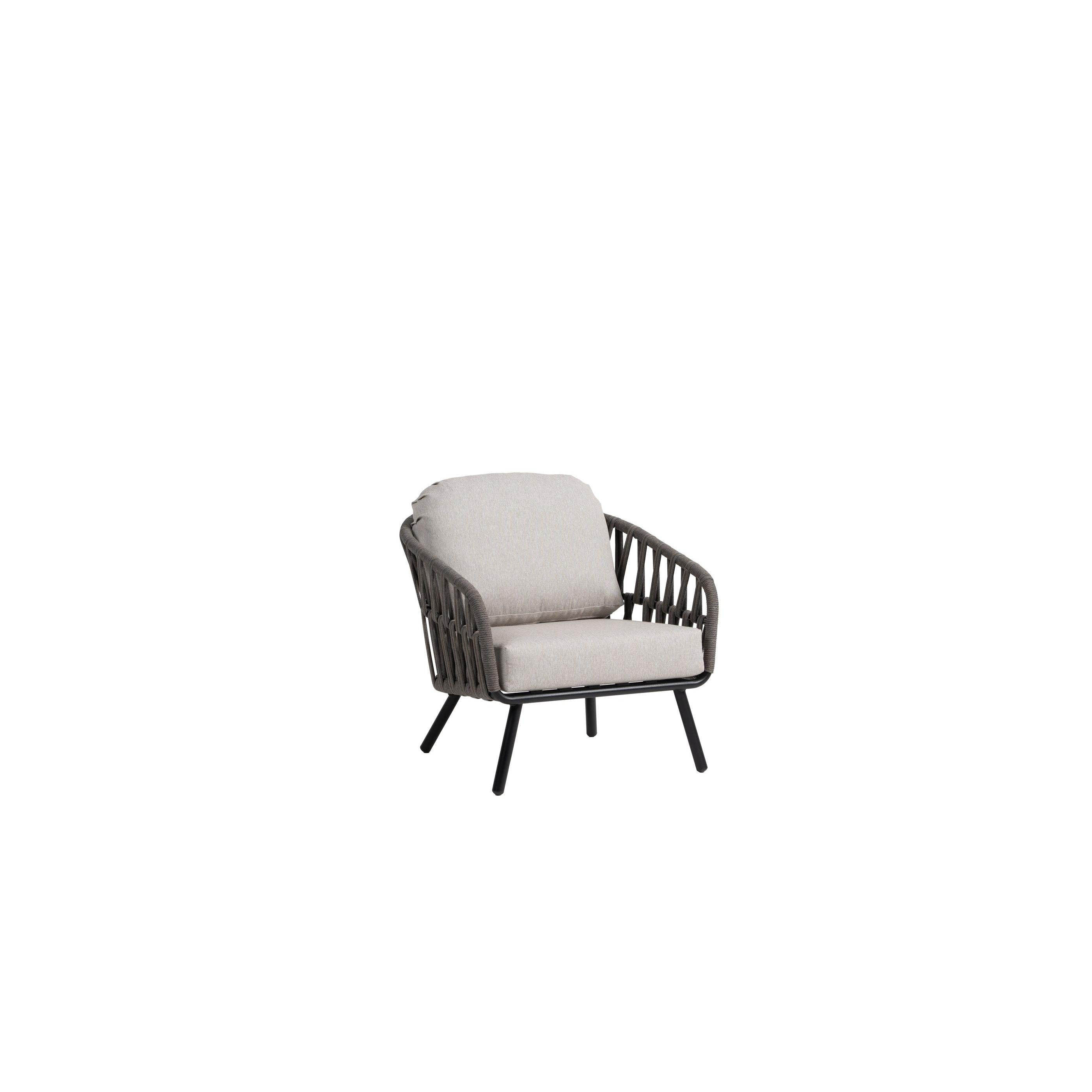 ratana-hamptons-deep-seating-club-chair-3