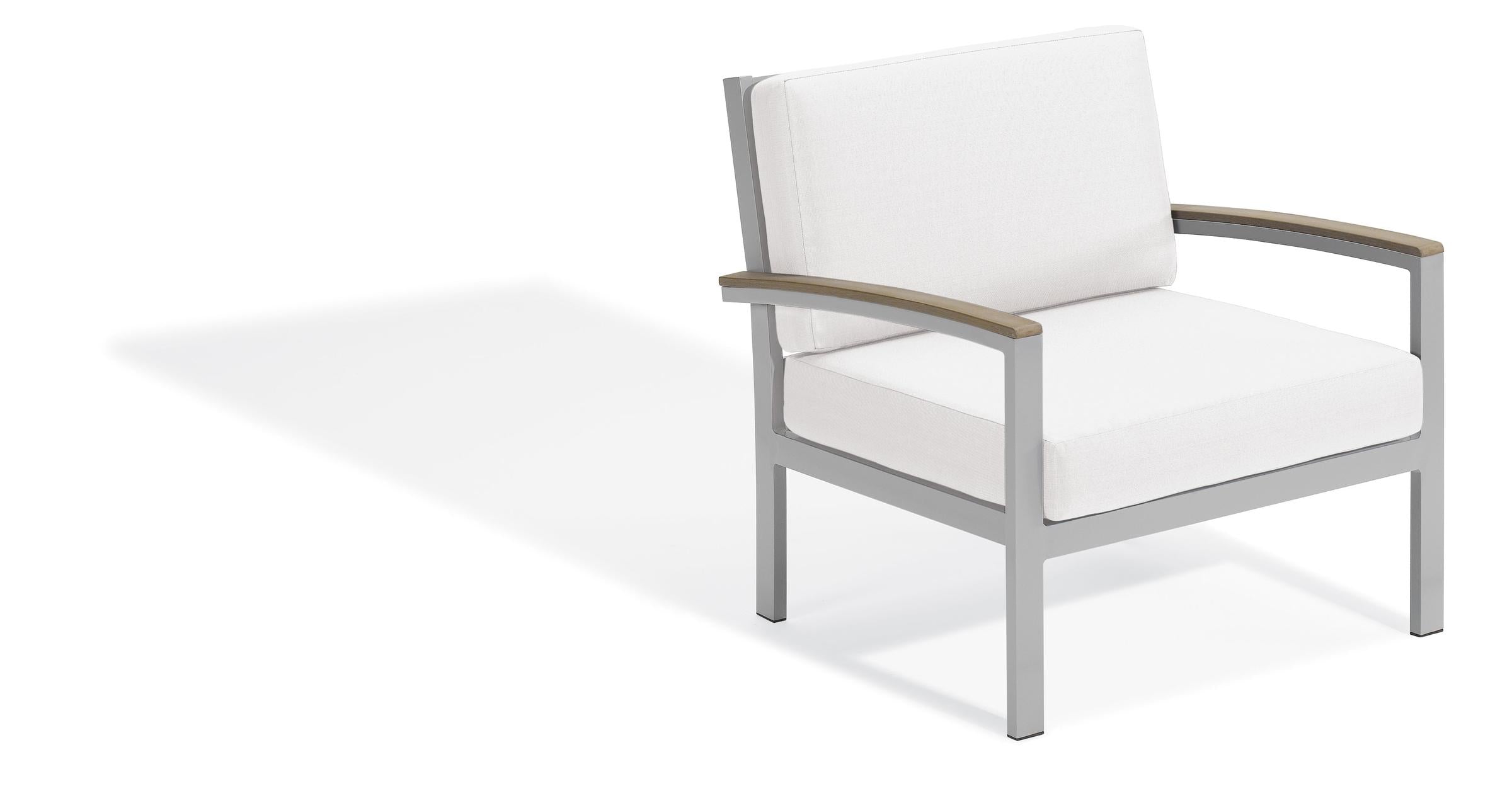 Travira Club Chair