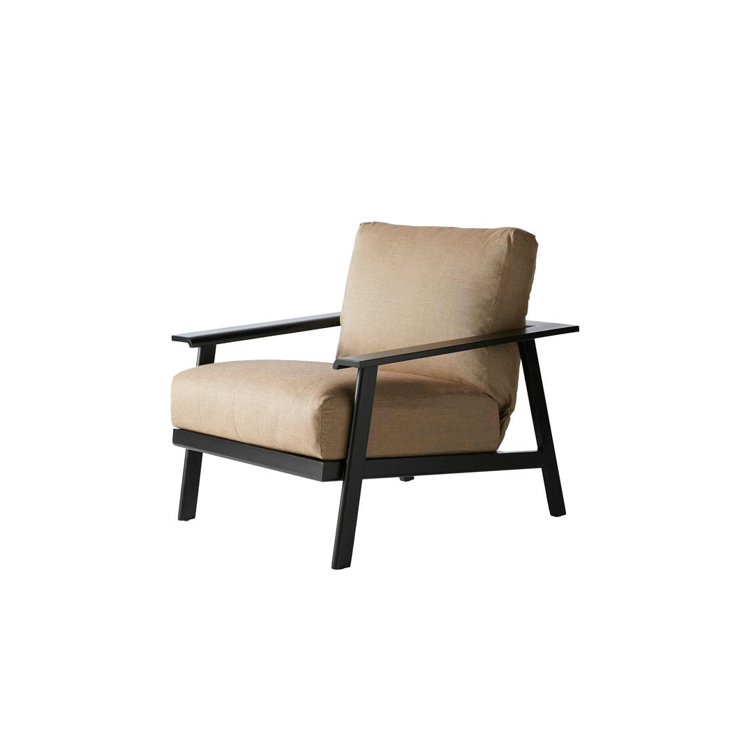 MDK-483-Mallin-Dakoda Lounge Chair-Pangaea Patio