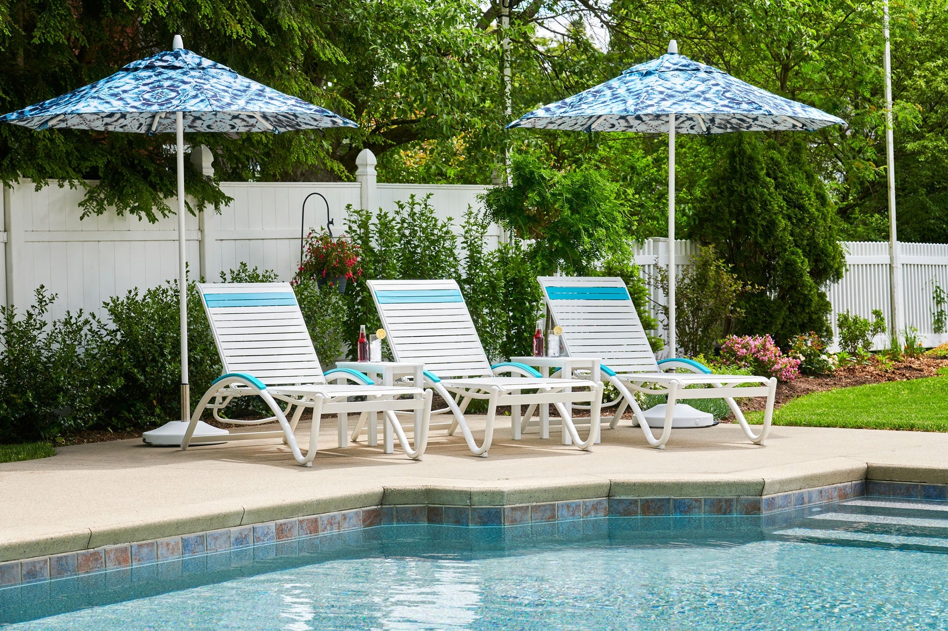 -Telescope Casual-Helios Sling Chaise-Pangaea Patio